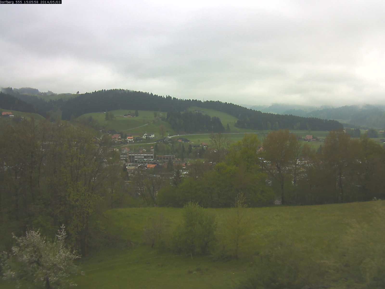 Webcam-Bild: Aussicht vom Dorfberg in Langnau 20140503-150600