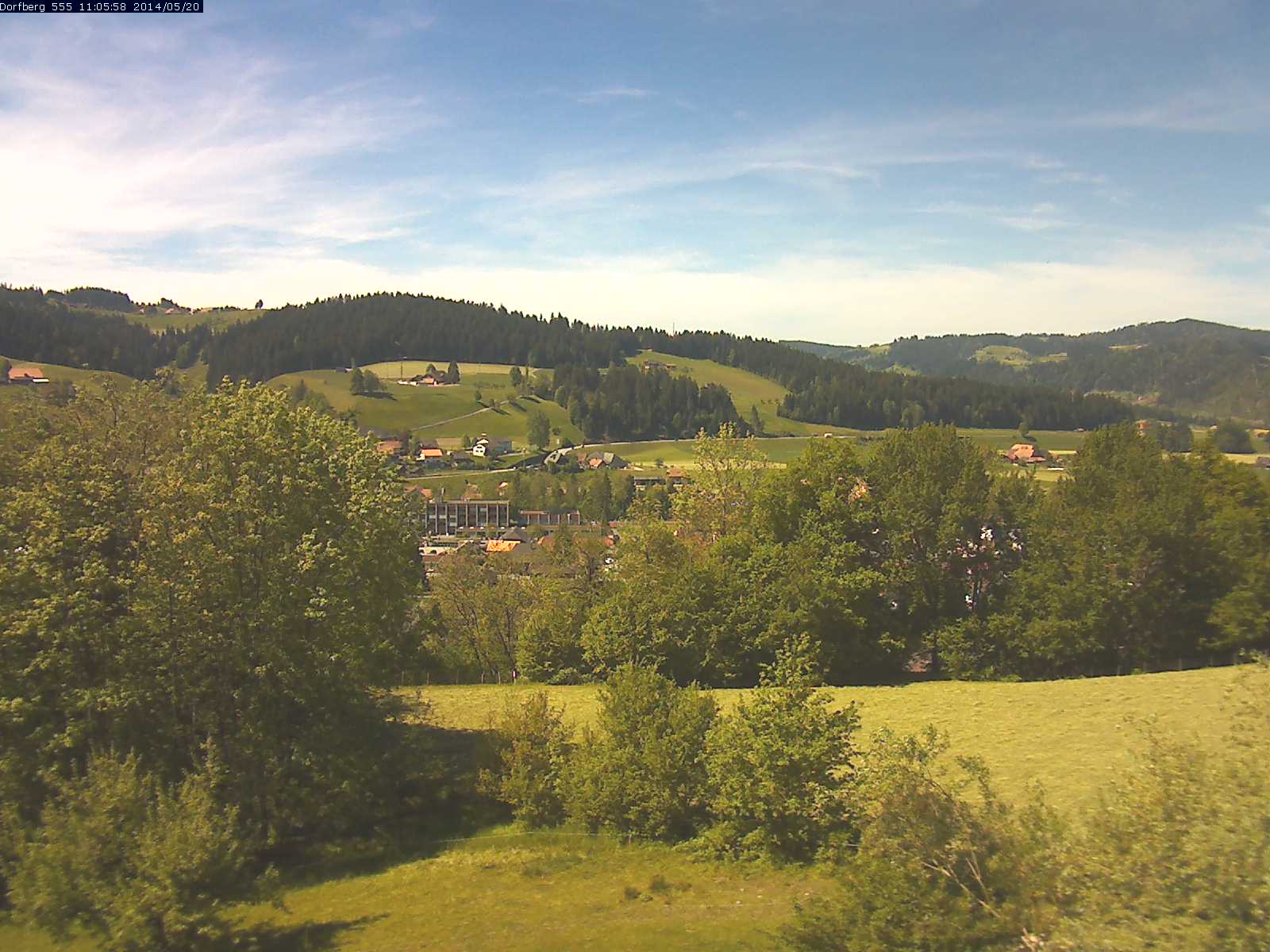 Webcam-Bild: Aussicht vom Dorfberg in Langnau 20140520-110600