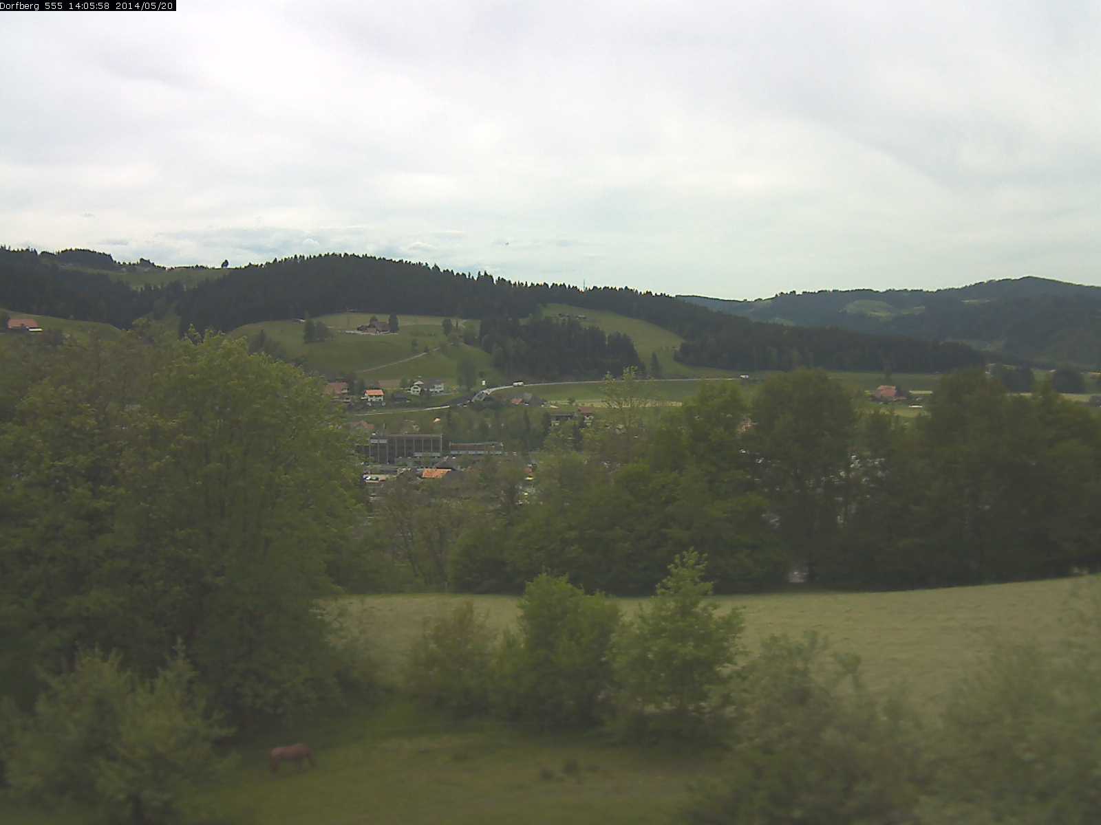Webcam-Bild: Aussicht vom Dorfberg in Langnau 20140520-140600