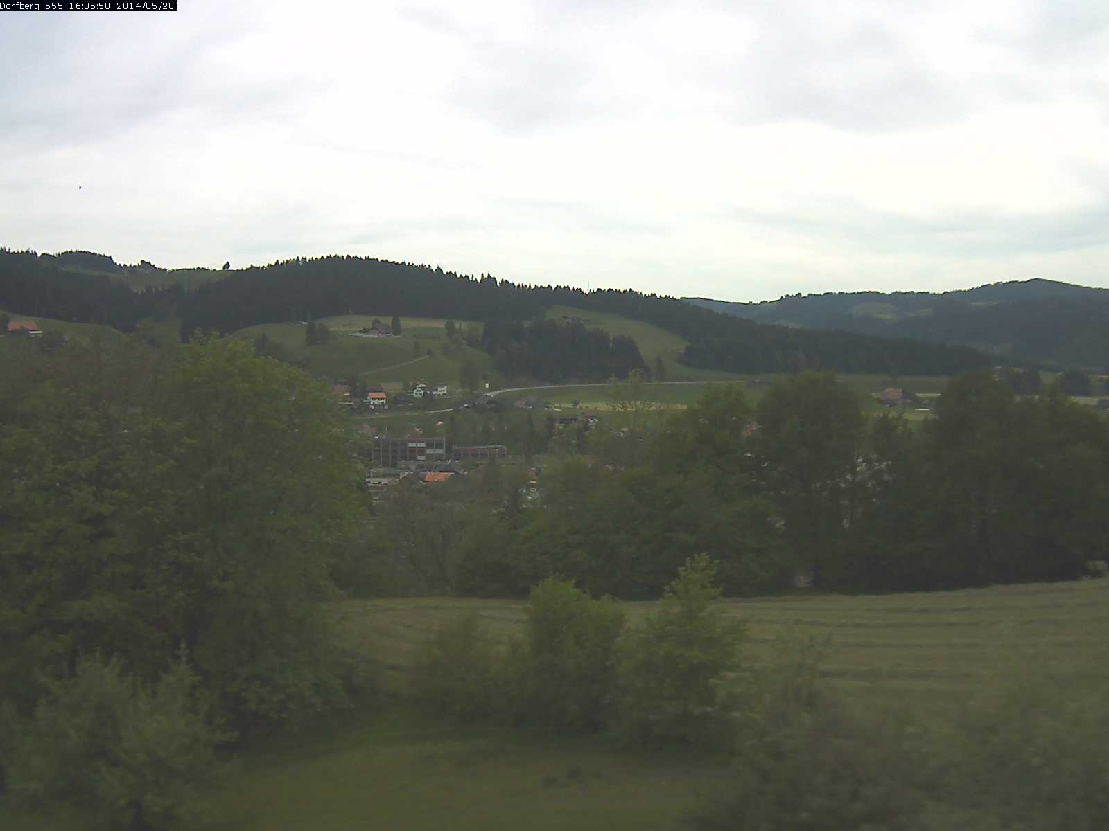 Webcam-Bild: Aussicht vom Dorfberg in Langnau 20140520-160600