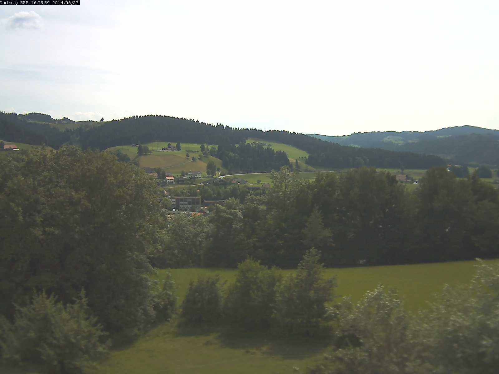 Webcam-Bild: Aussicht vom Dorfberg in Langnau 20140627-160600