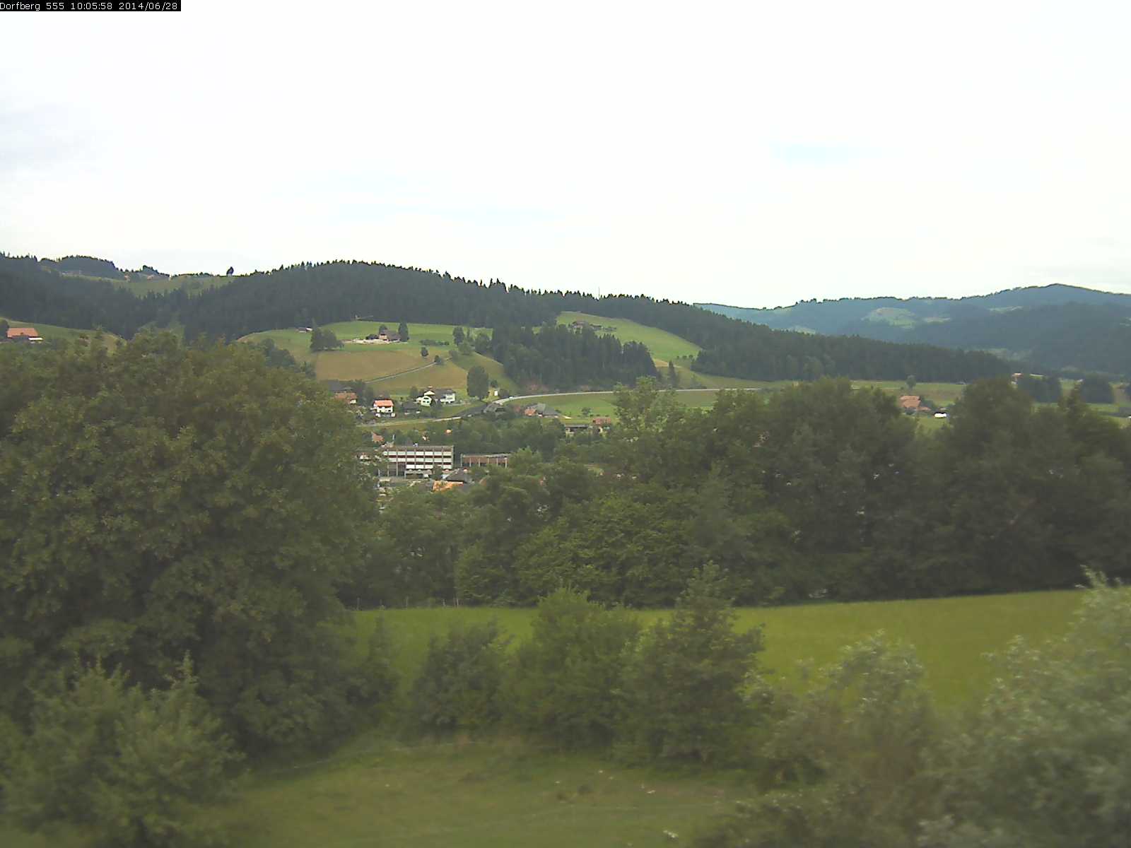 Webcam-Bild: Aussicht vom Dorfberg in Langnau 20140628-100600