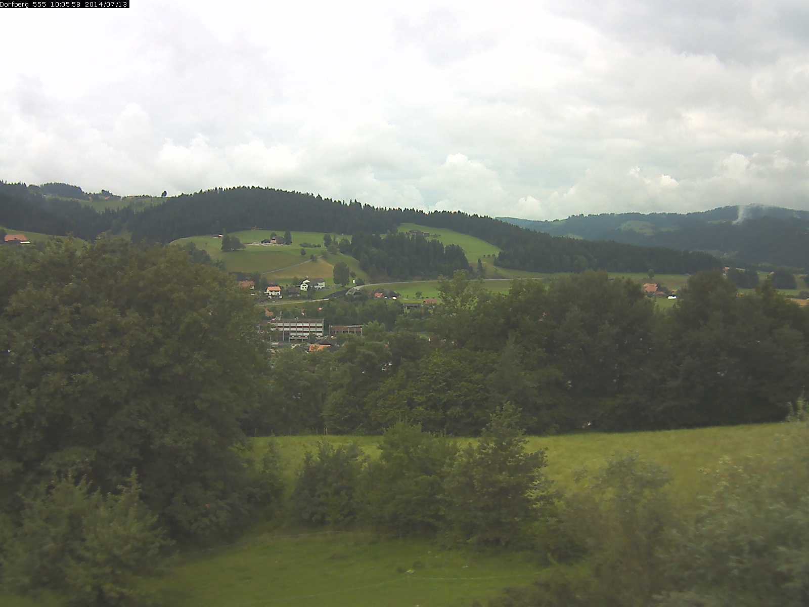 Webcam-Bild: Aussicht vom Dorfberg in Langnau 20140713-100600