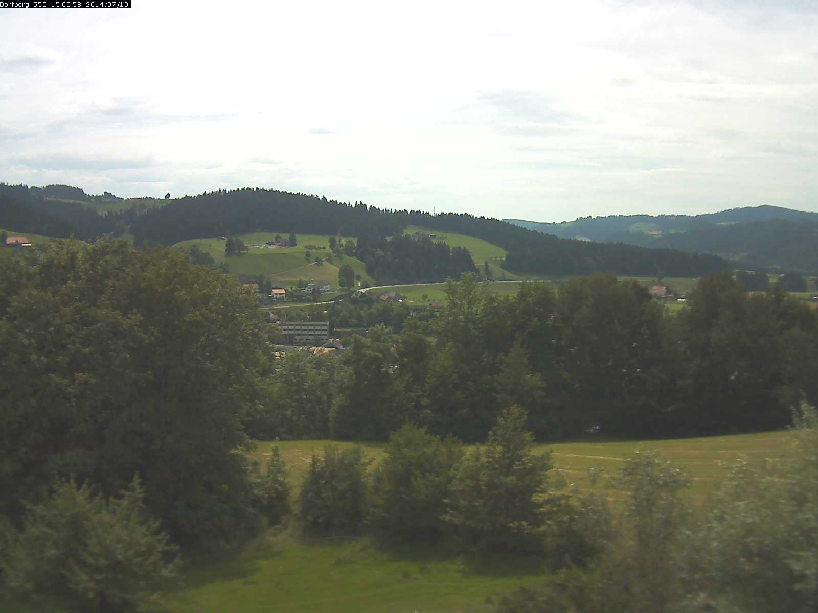 Webcam-Bild: Aussicht vom Dorfberg in Langnau 20140719-150600
