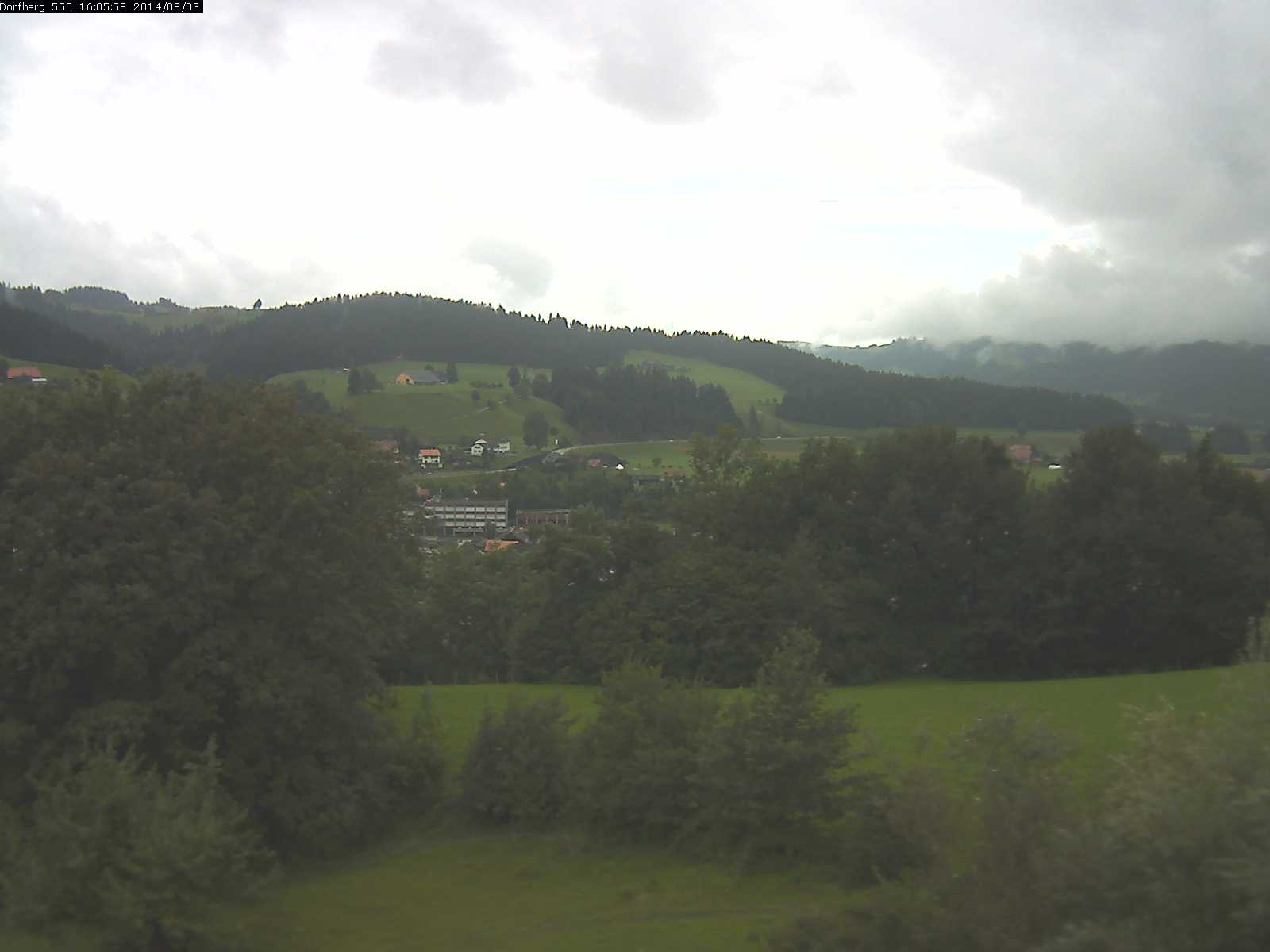 Webcam-Bild: Aussicht vom Dorfberg in Langnau 20140803-160600