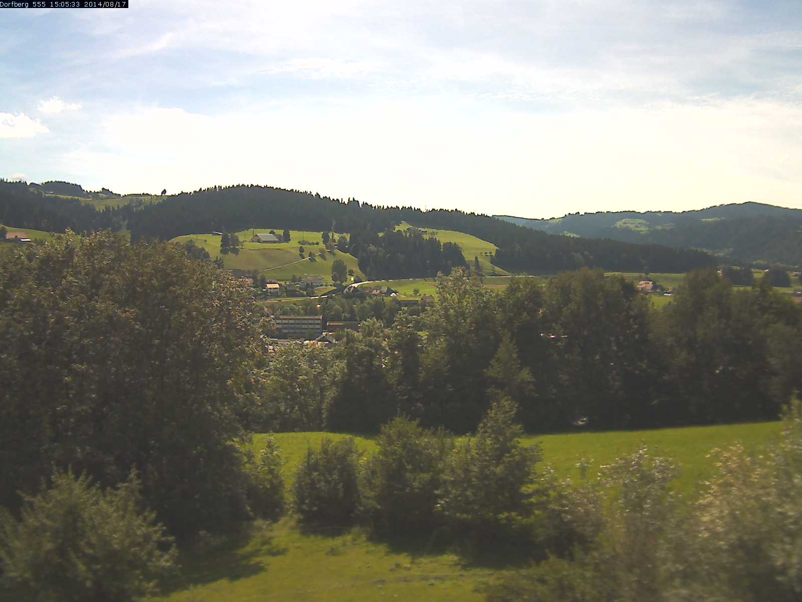 Webcam-Bild: Aussicht vom Dorfberg in Langnau 20140817-150600