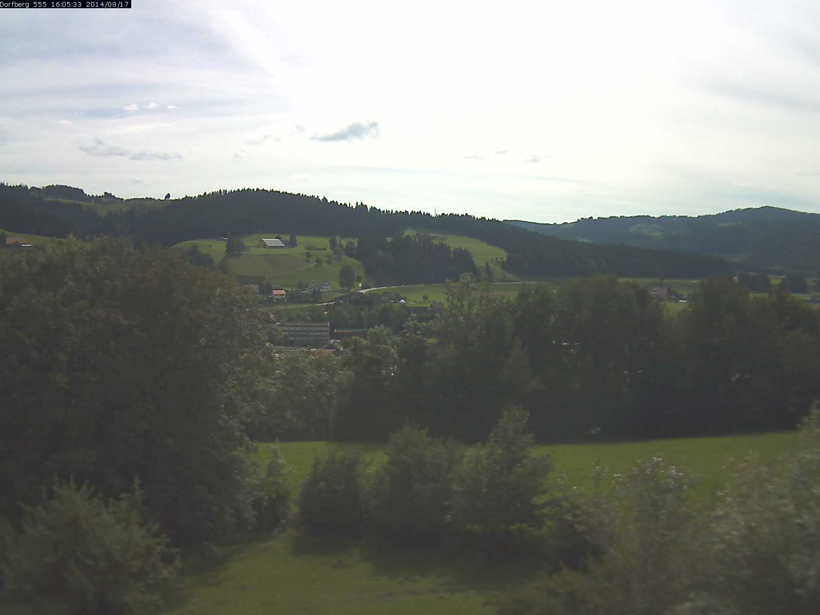 Webcam-Bild: Aussicht vom Dorfberg in Langnau 20140817-160600
