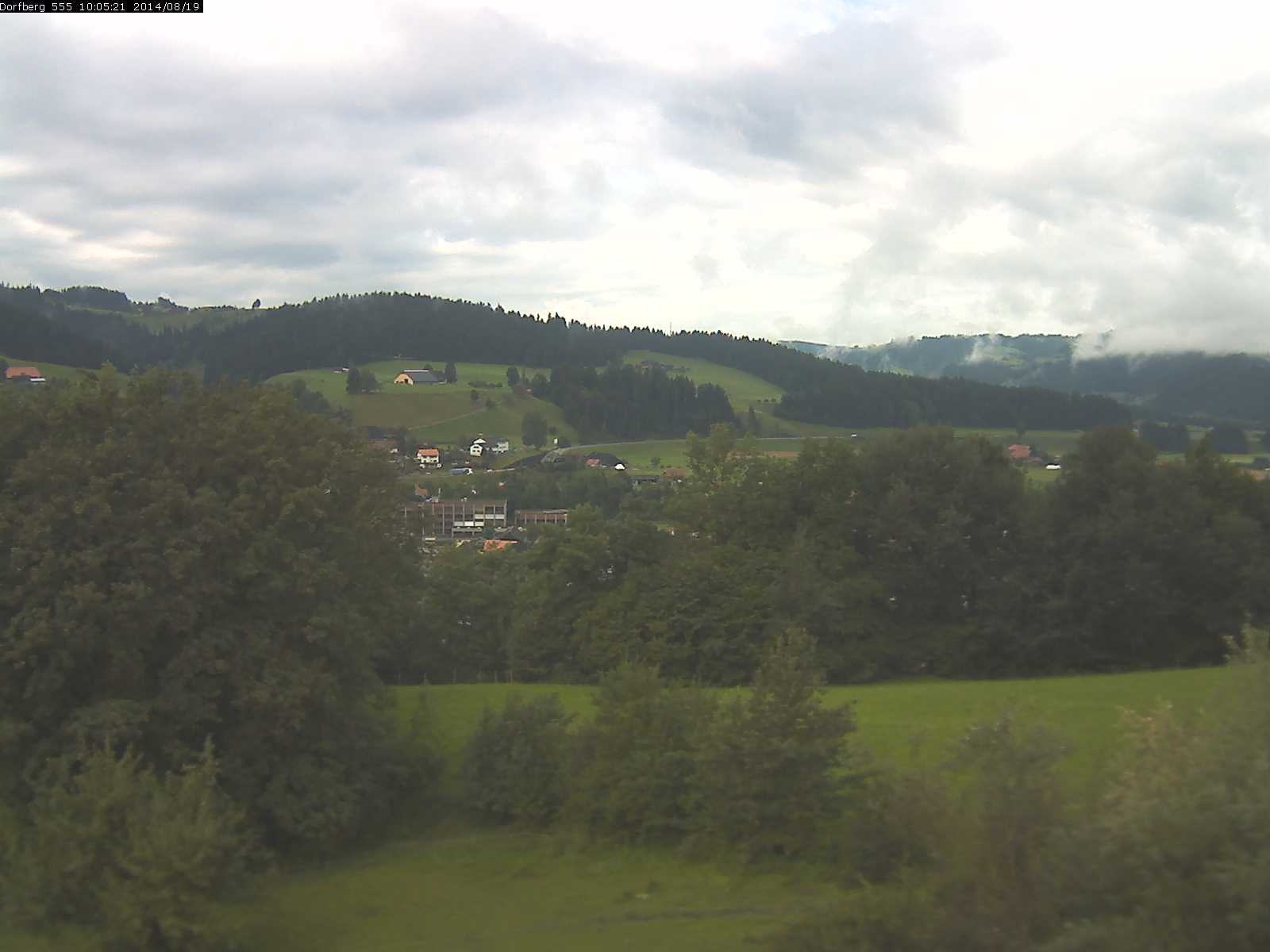 Webcam-Bild: Aussicht vom Dorfberg in Langnau 20140819-100600