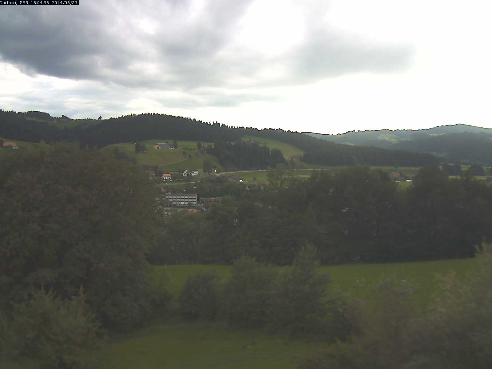 Webcam-Bild: Aussicht vom Dorfberg in Langnau 20140823-180600