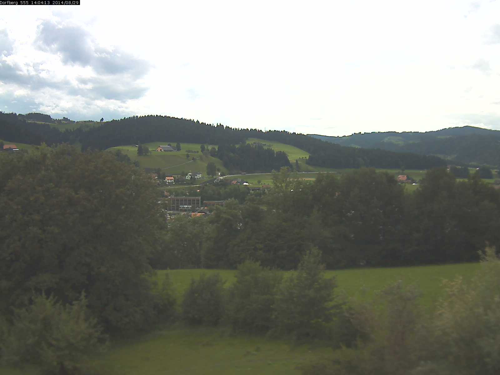 Webcam-Bild: Aussicht vom Dorfberg in Langnau 20140829-140600