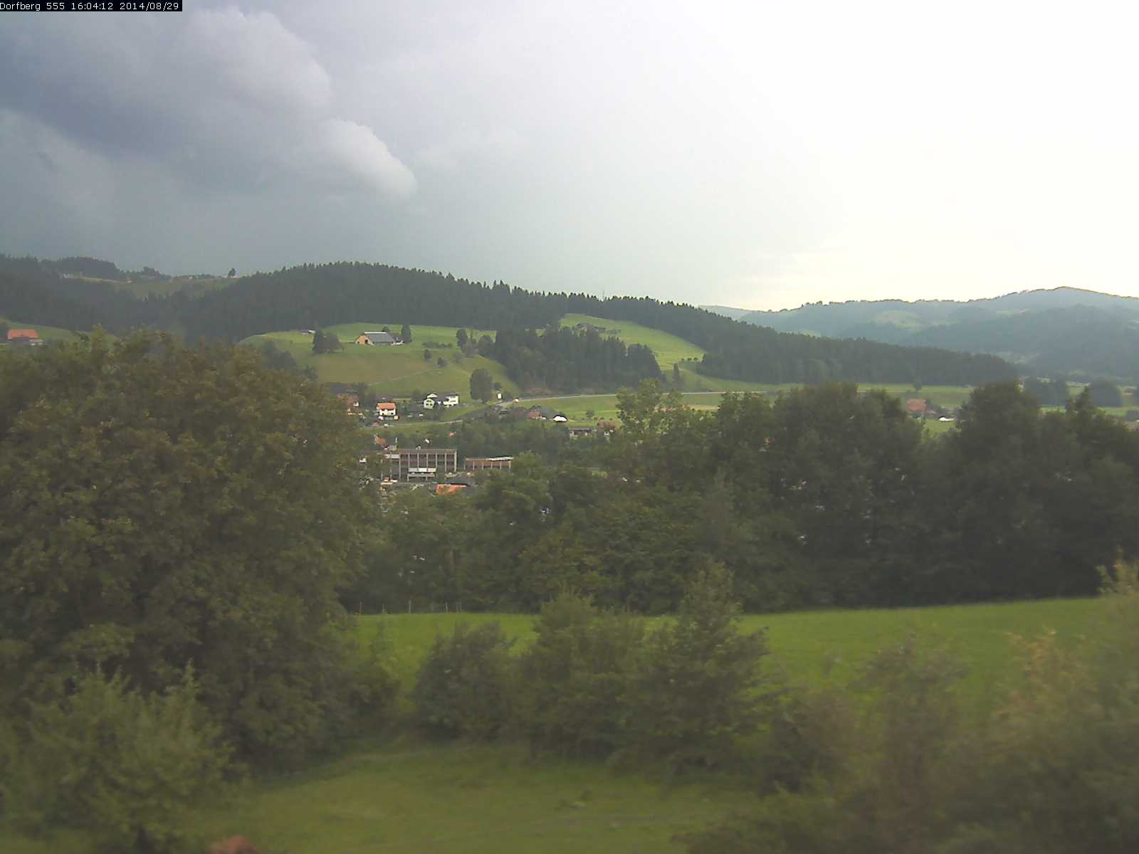 Webcam-Bild: Aussicht vom Dorfberg in Langnau 20140829-160600