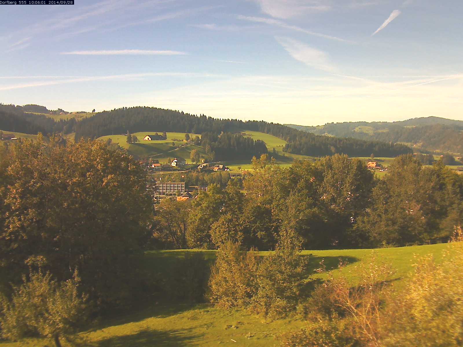 Webcam-Bild: Aussicht vom Dorfberg in Langnau 20140928-100601