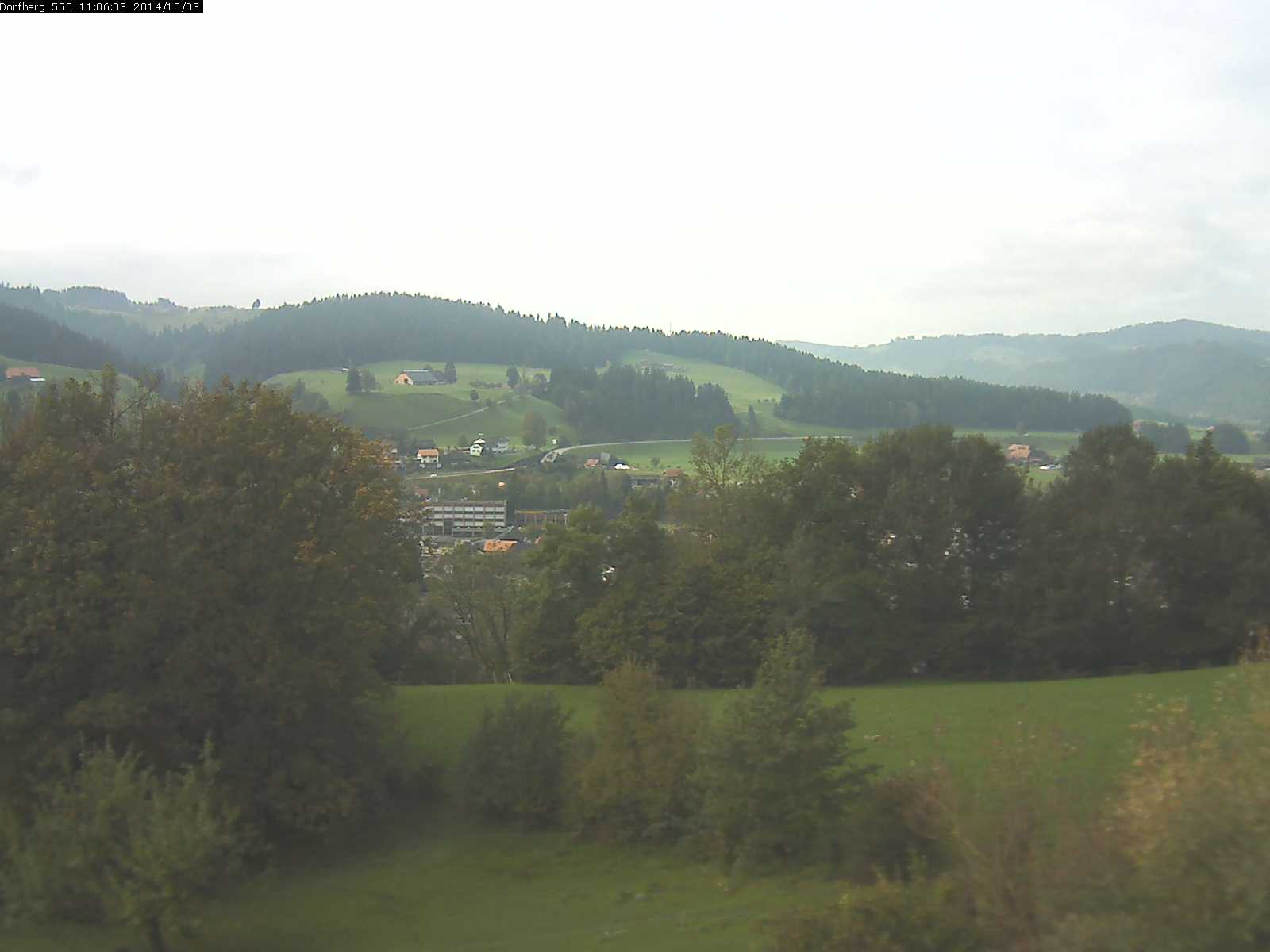 Webcam-Bild: Aussicht vom Dorfberg in Langnau 20141003-110601