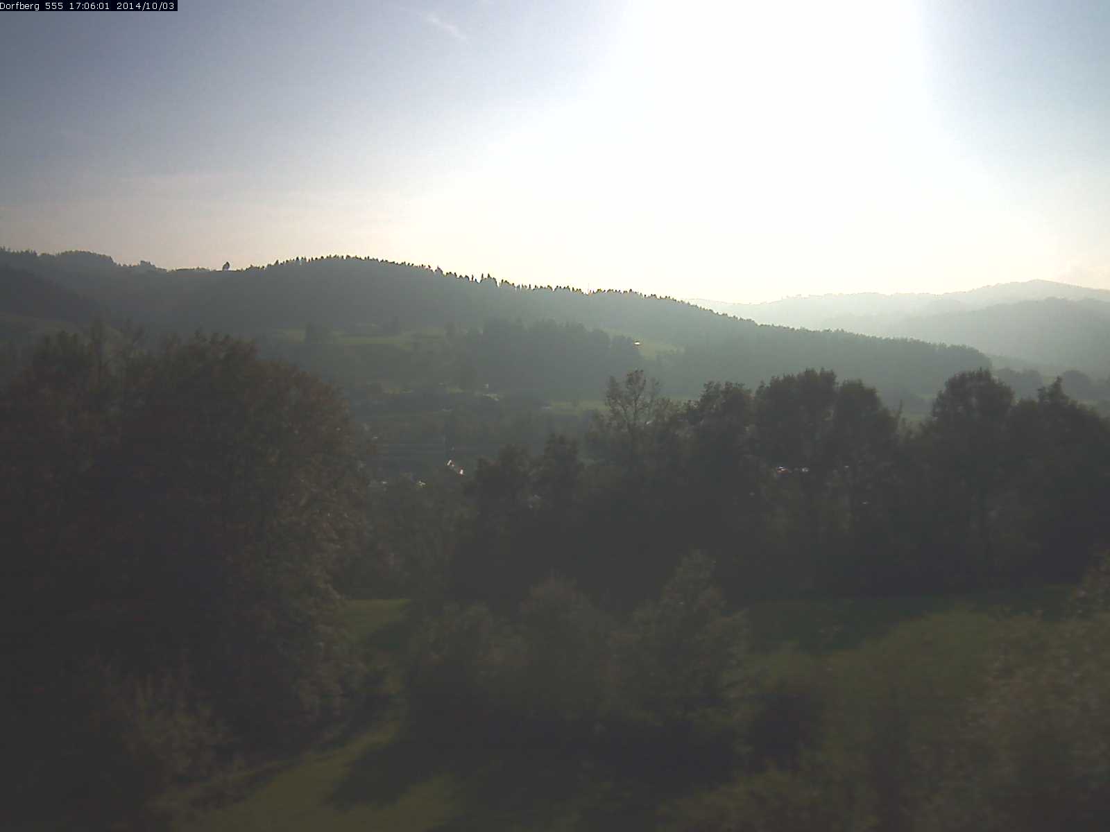 Webcam-Bild: Aussicht vom Dorfberg in Langnau 20141003-170601