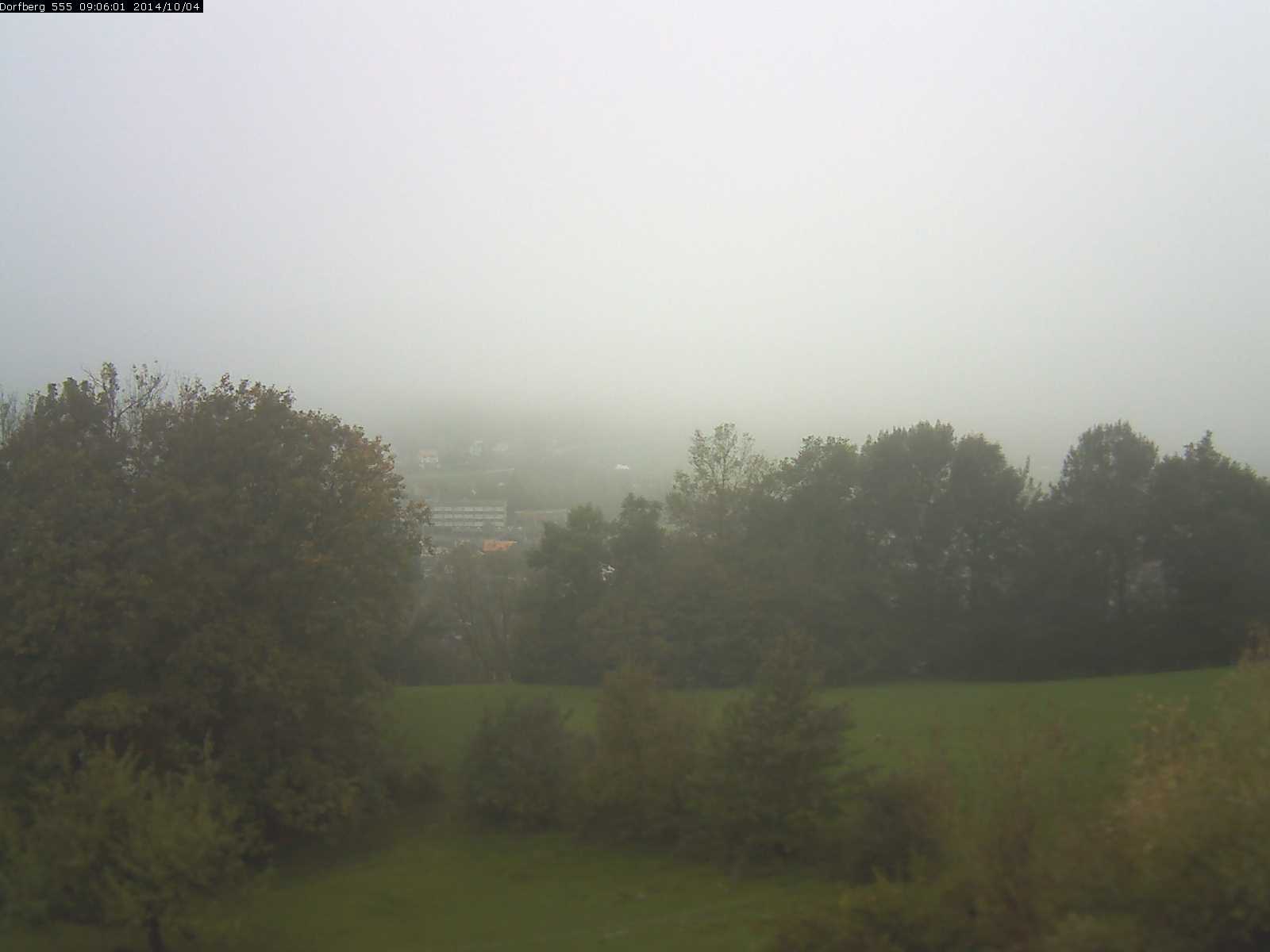 Webcam-Bild: Aussicht vom Dorfberg in Langnau 20141004-090601