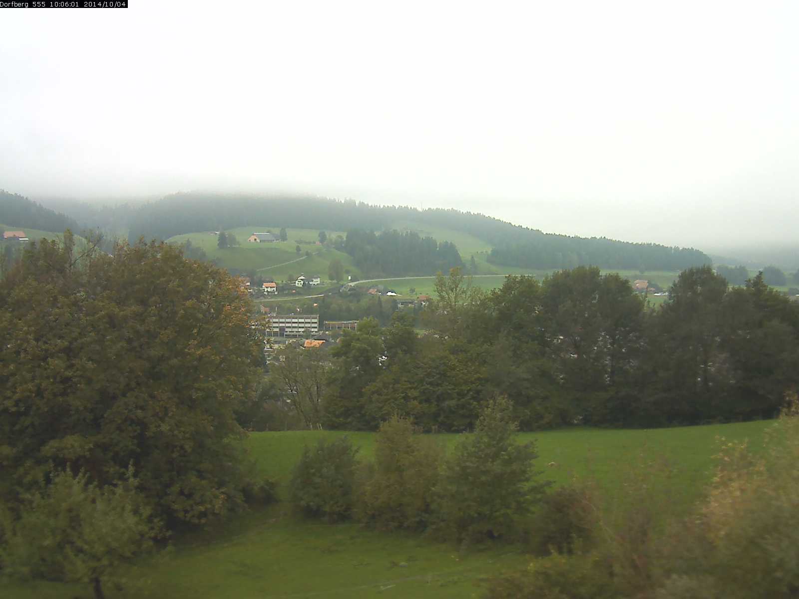 Webcam-Bild: Aussicht vom Dorfberg in Langnau 20141004-100601
