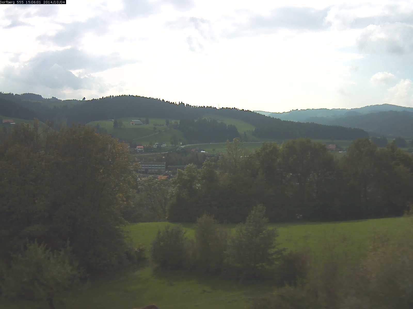 Webcam-Bild: Aussicht vom Dorfberg in Langnau 20141004-150601