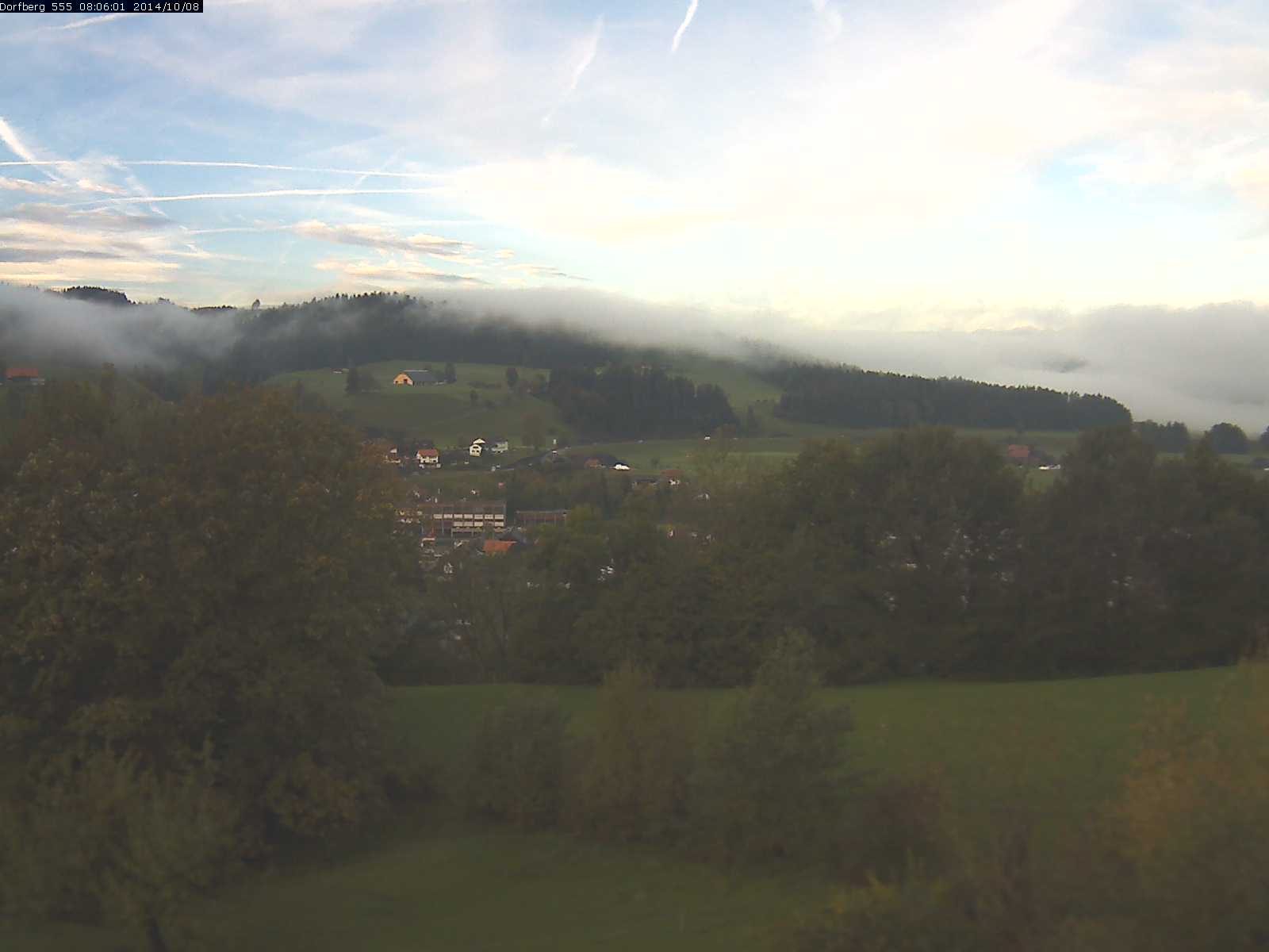 Webcam-Bild: Aussicht vom Dorfberg in Langnau 20141008-080601