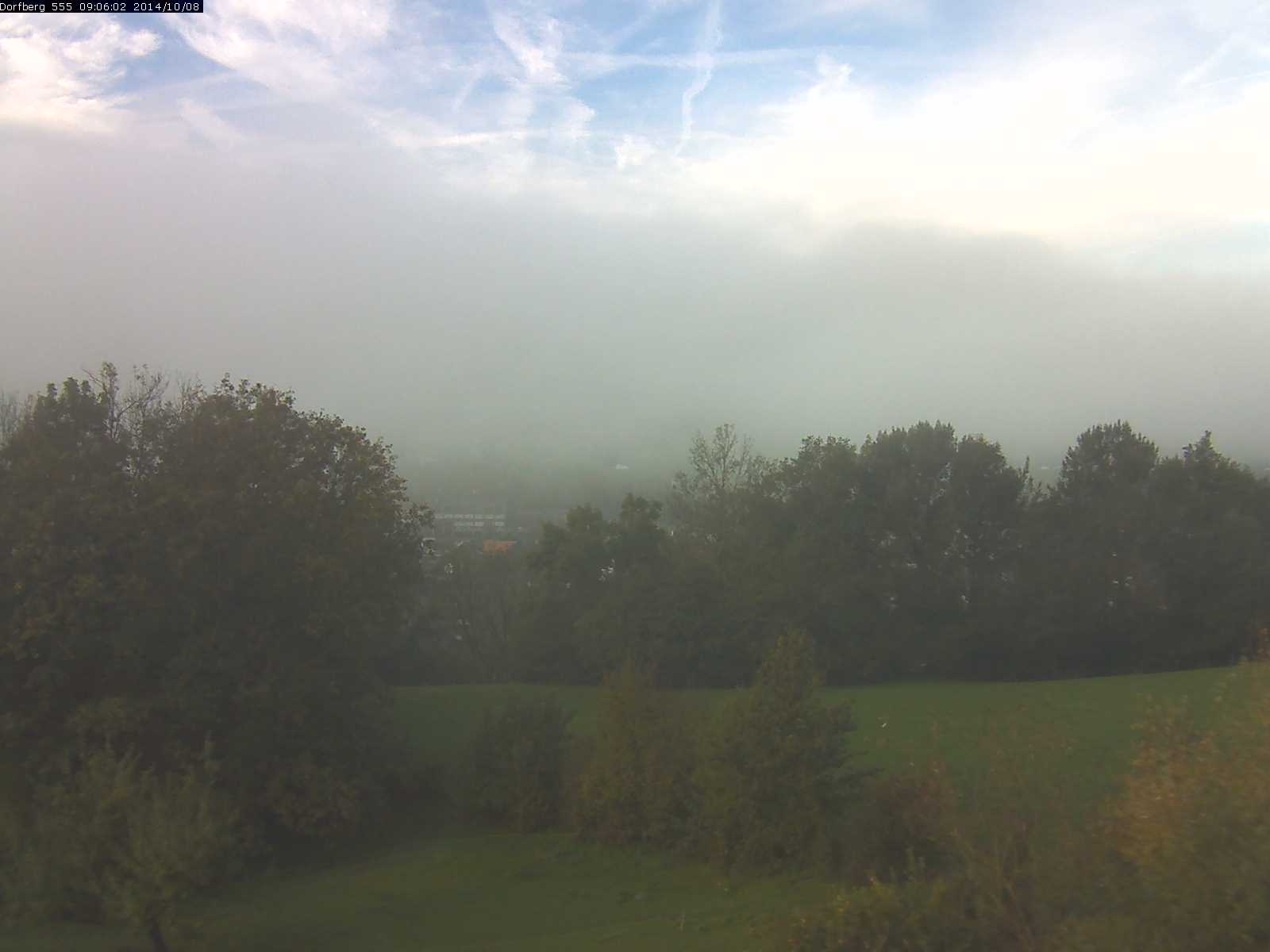 Webcam-Bild: Aussicht vom Dorfberg in Langnau 20141008-090601