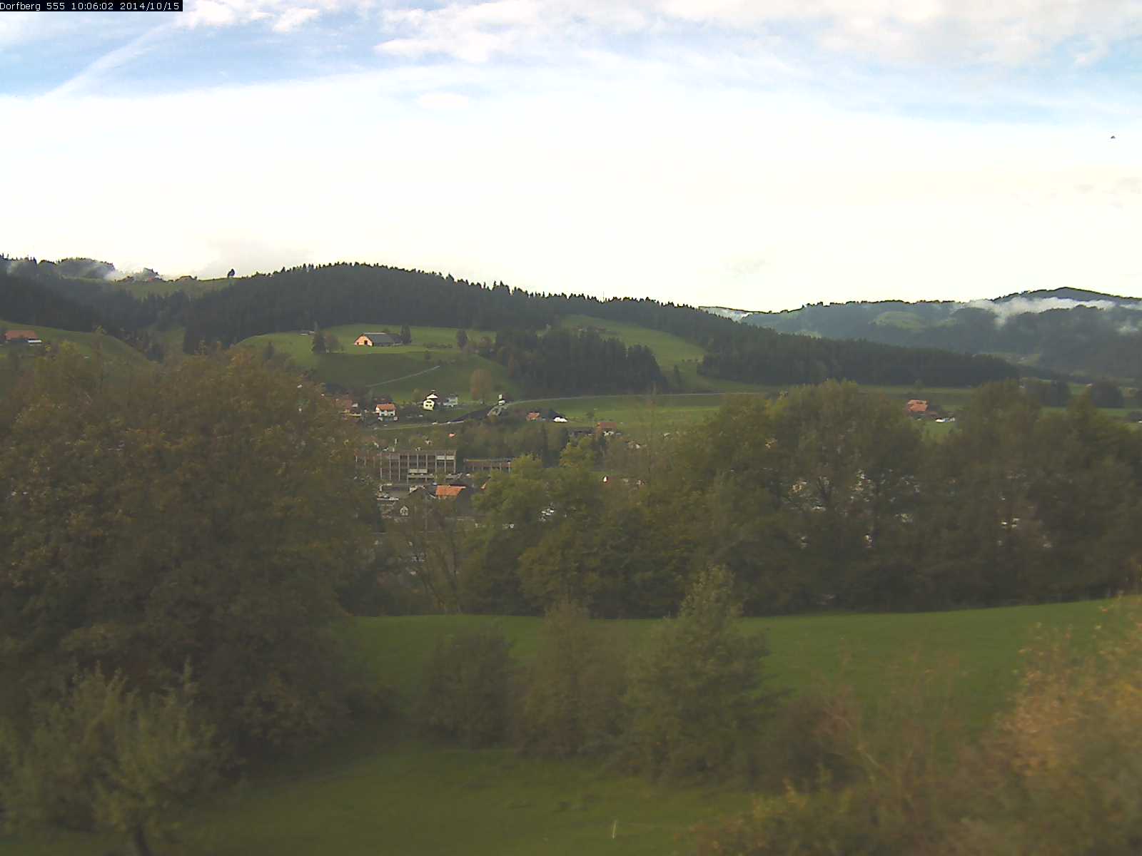 Webcam-Bild: Aussicht vom Dorfberg in Langnau 20141015-100601