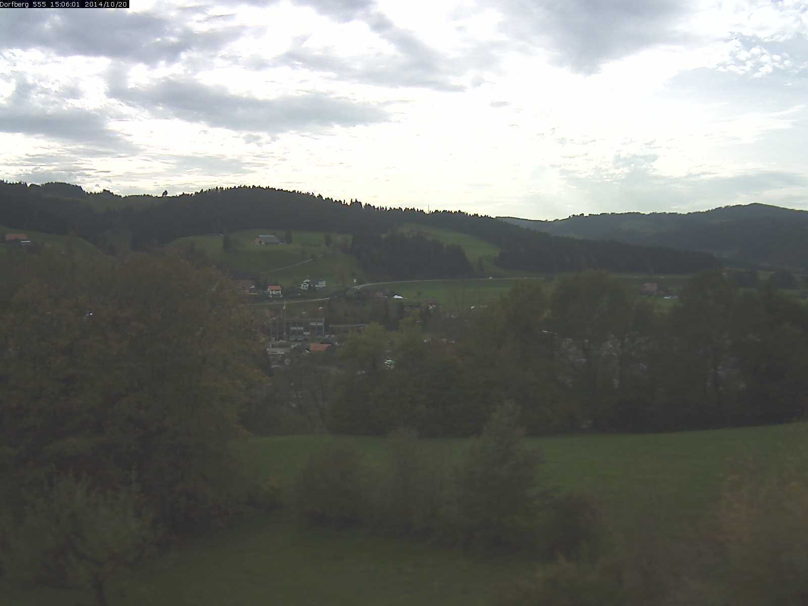 Webcam-Bild: Aussicht vom Dorfberg in Langnau 20141020-150601