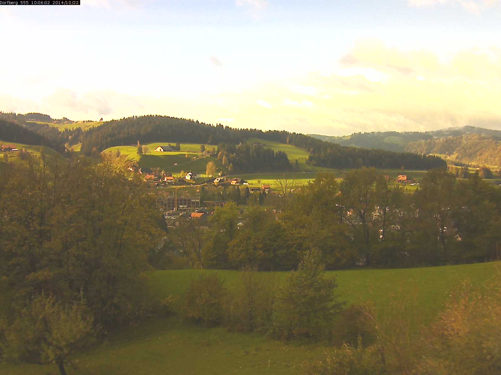 Webcam-Bild: Aussicht vom Dorfberg in Langnau 20141022-100601
