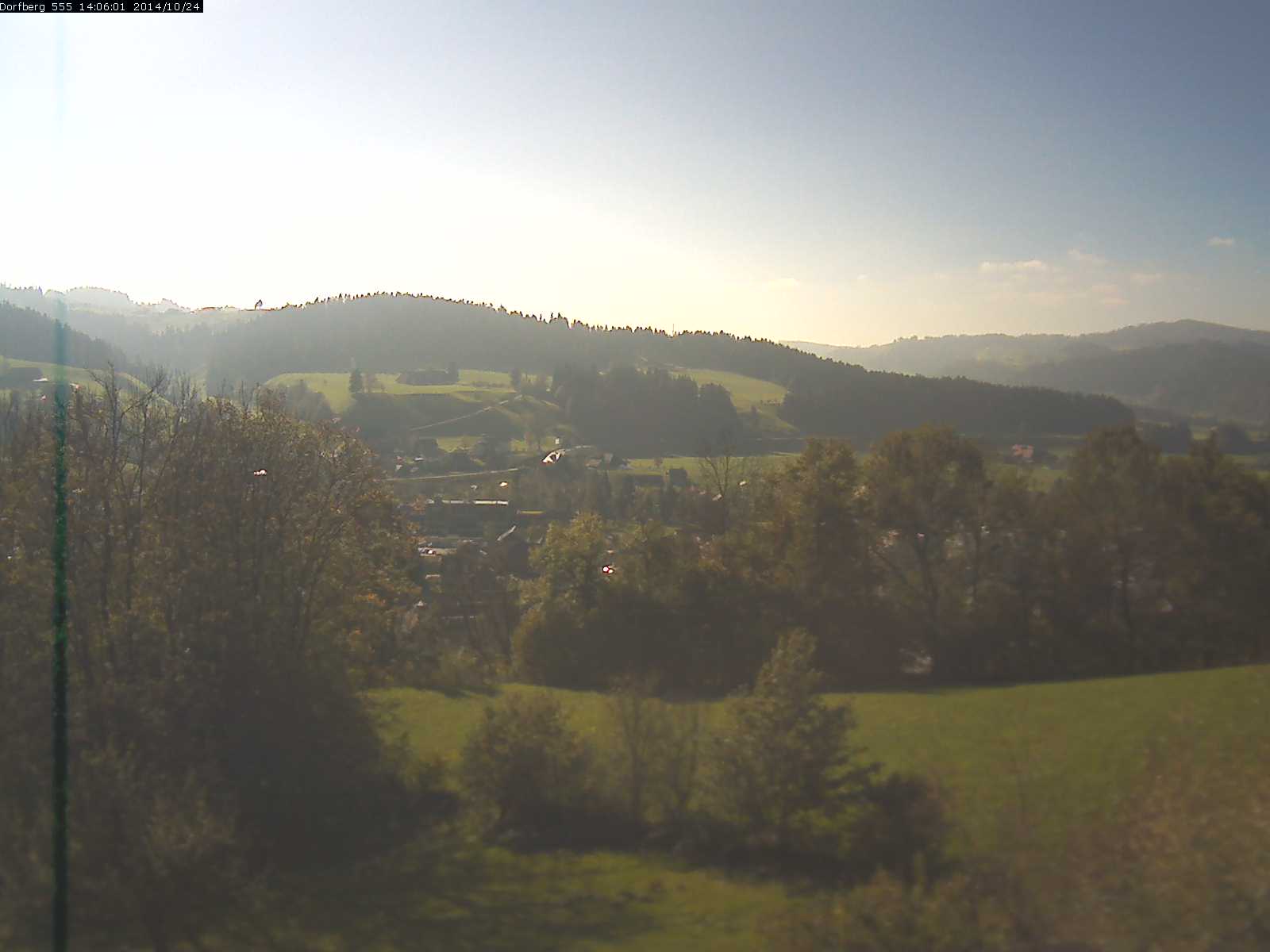 Webcam-Bild: Aussicht vom Dorfberg in Langnau 20141024-140601