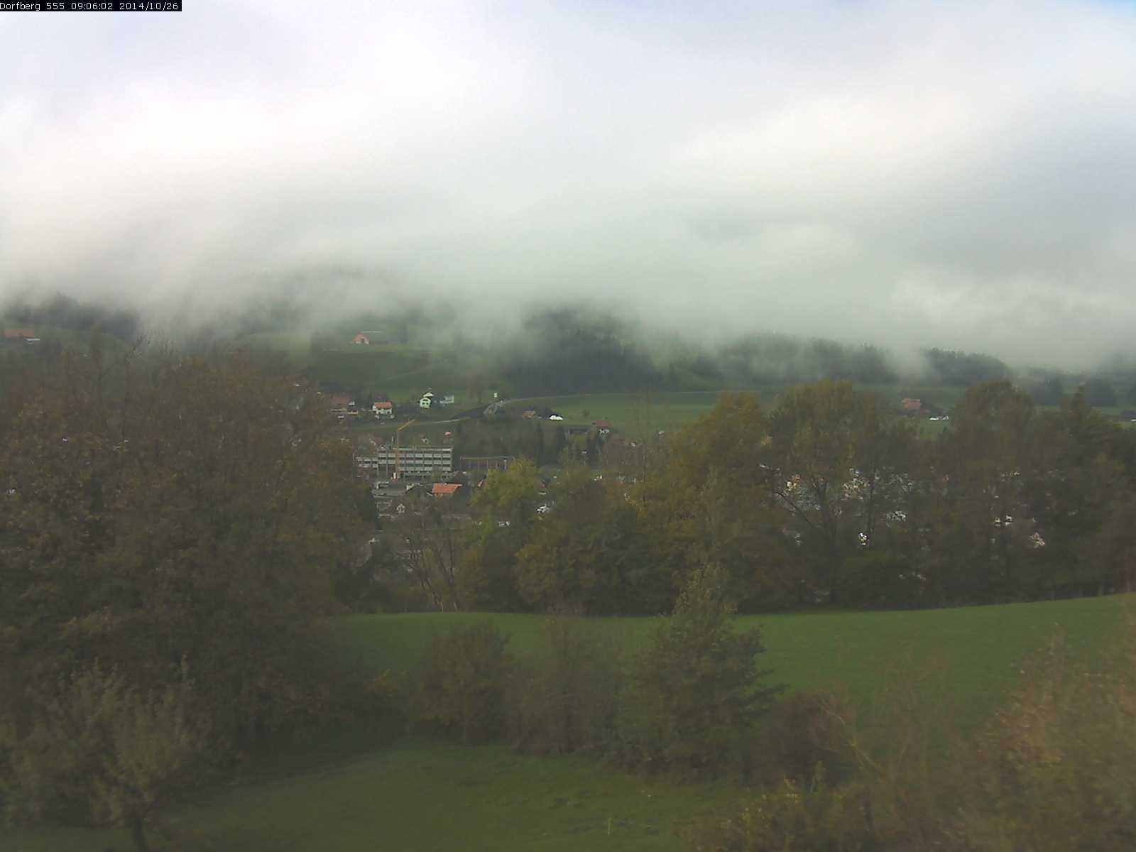 Webcam-Bild: Aussicht vom Dorfberg in Langnau 20141026-090601