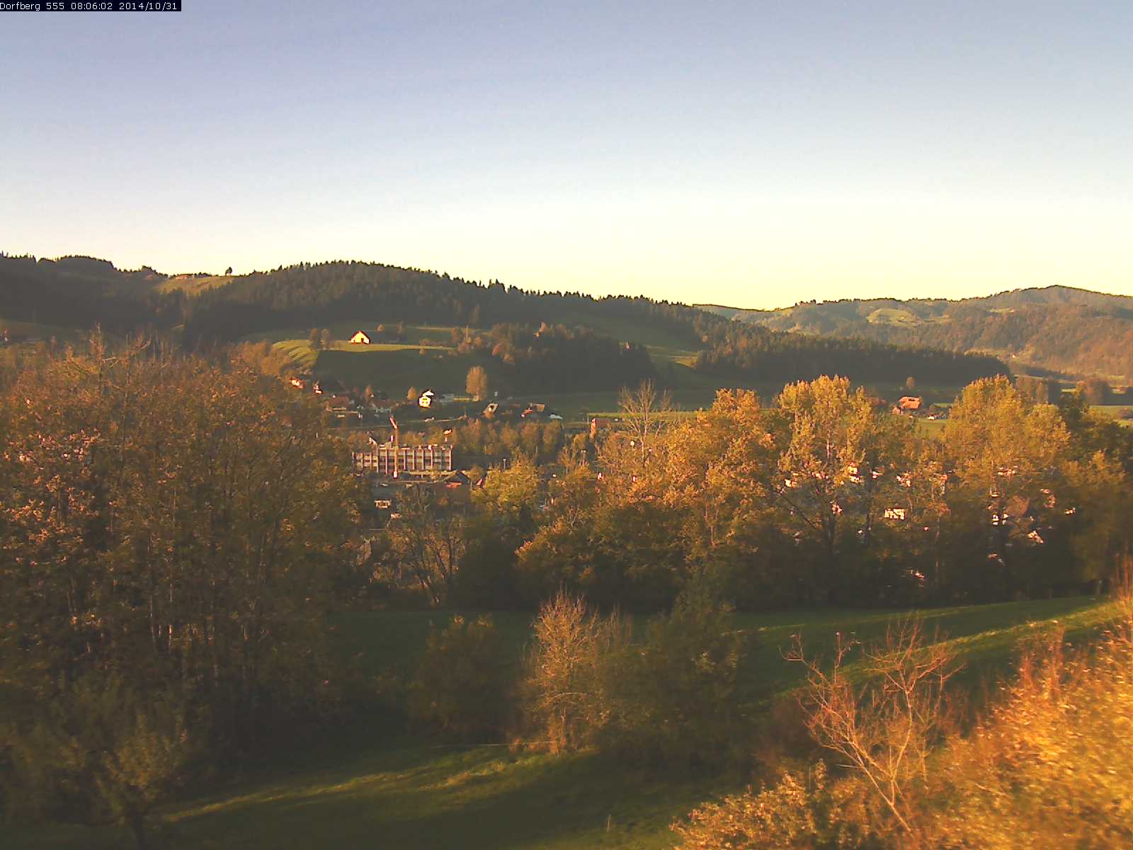 Webcam-Bild: Aussicht vom Dorfberg in Langnau 20141031-080601