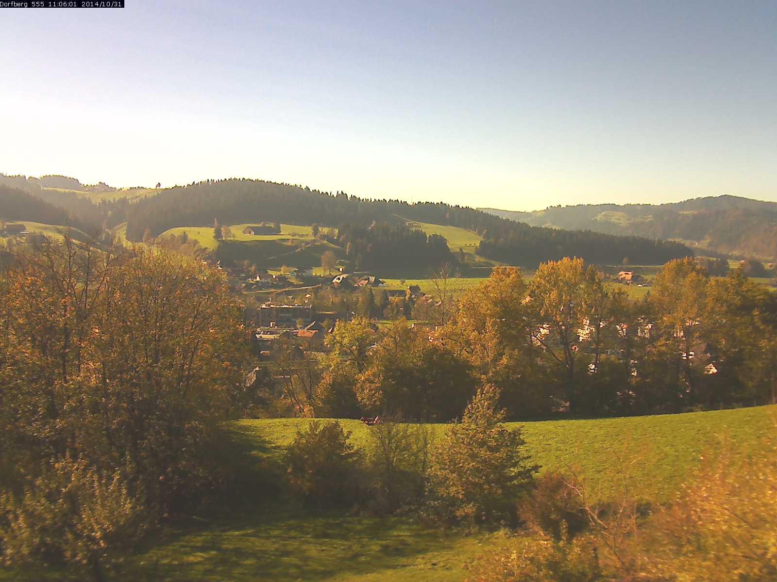 Webcam-Bild: Aussicht vom Dorfberg in Langnau 20141031-110601