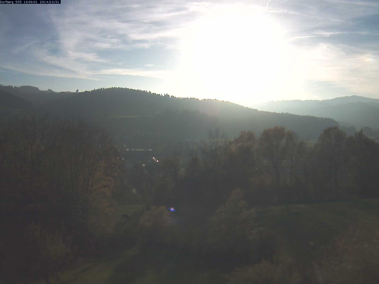 Webcam-Bild: Aussicht vom Dorfberg in Langnau 20141031-160601