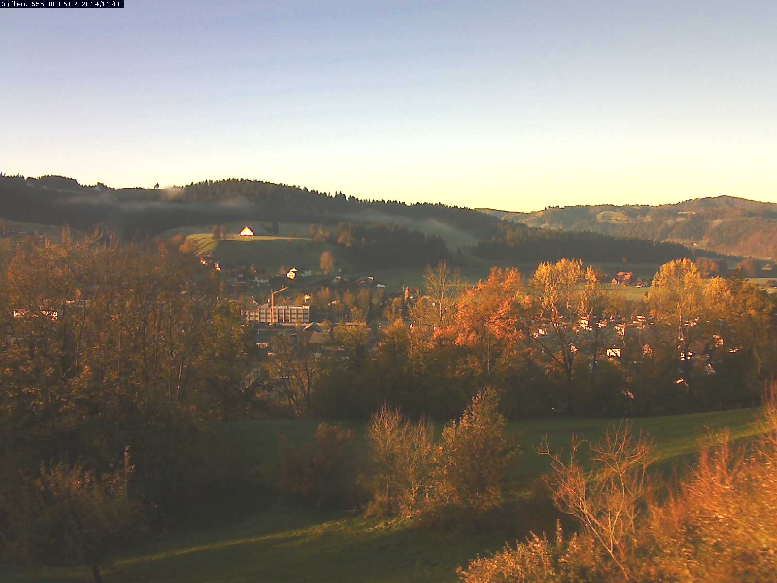 Webcam-Bild: Aussicht vom Dorfberg in Langnau 20141108-080601