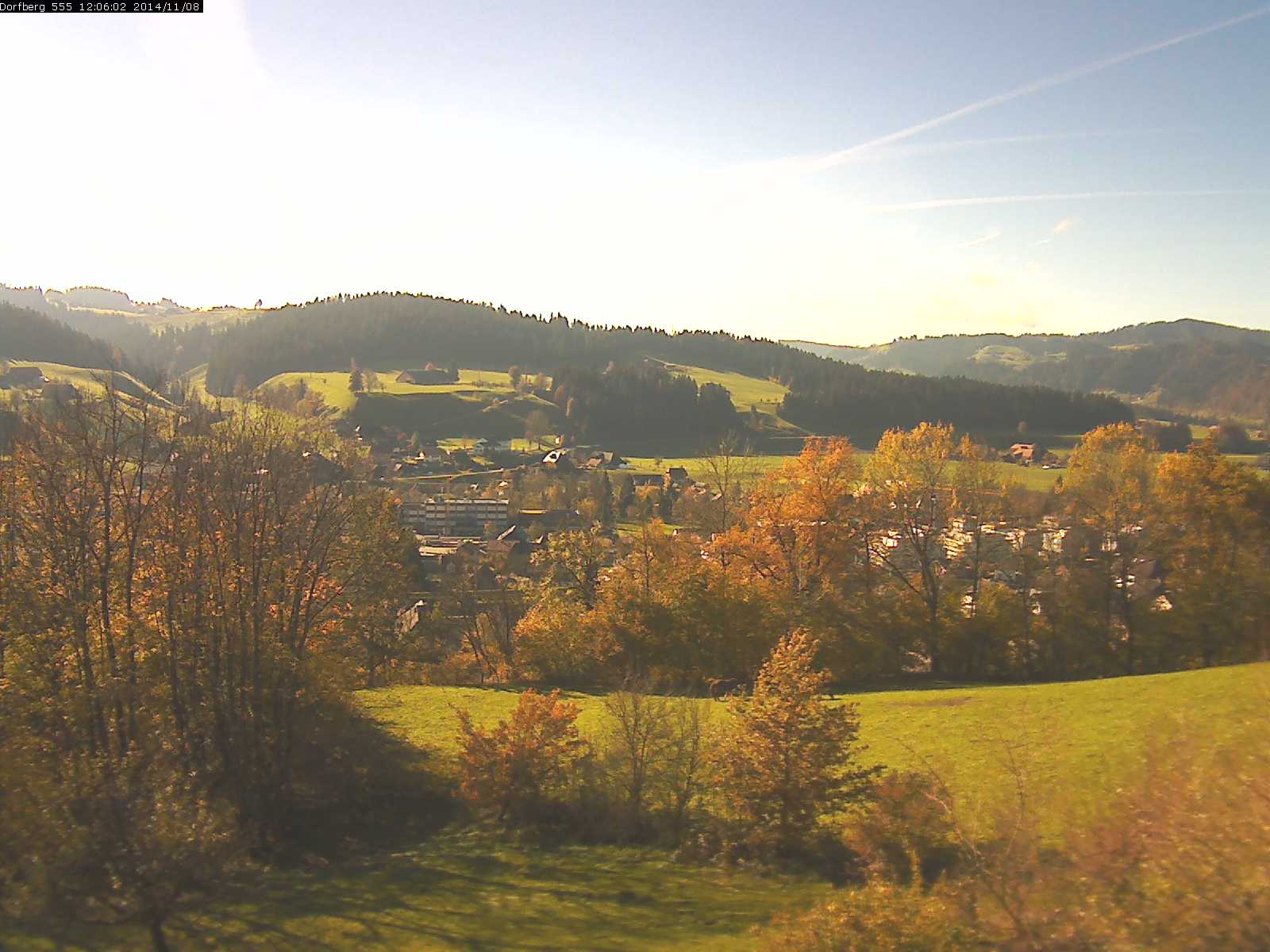 Webcam-Bild: Aussicht vom Dorfberg in Langnau 20141108-120601