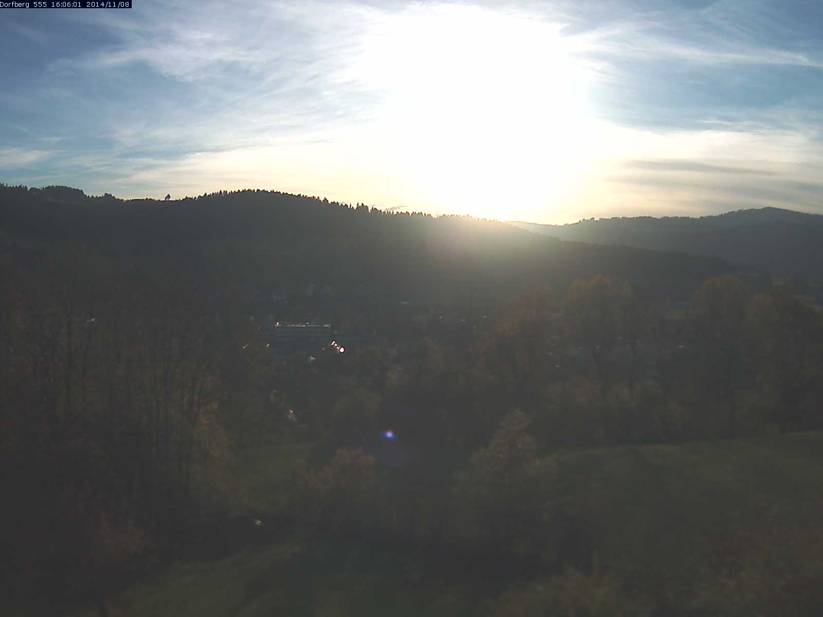 Webcam-Bild: Aussicht vom Dorfberg in Langnau 20141108-160601