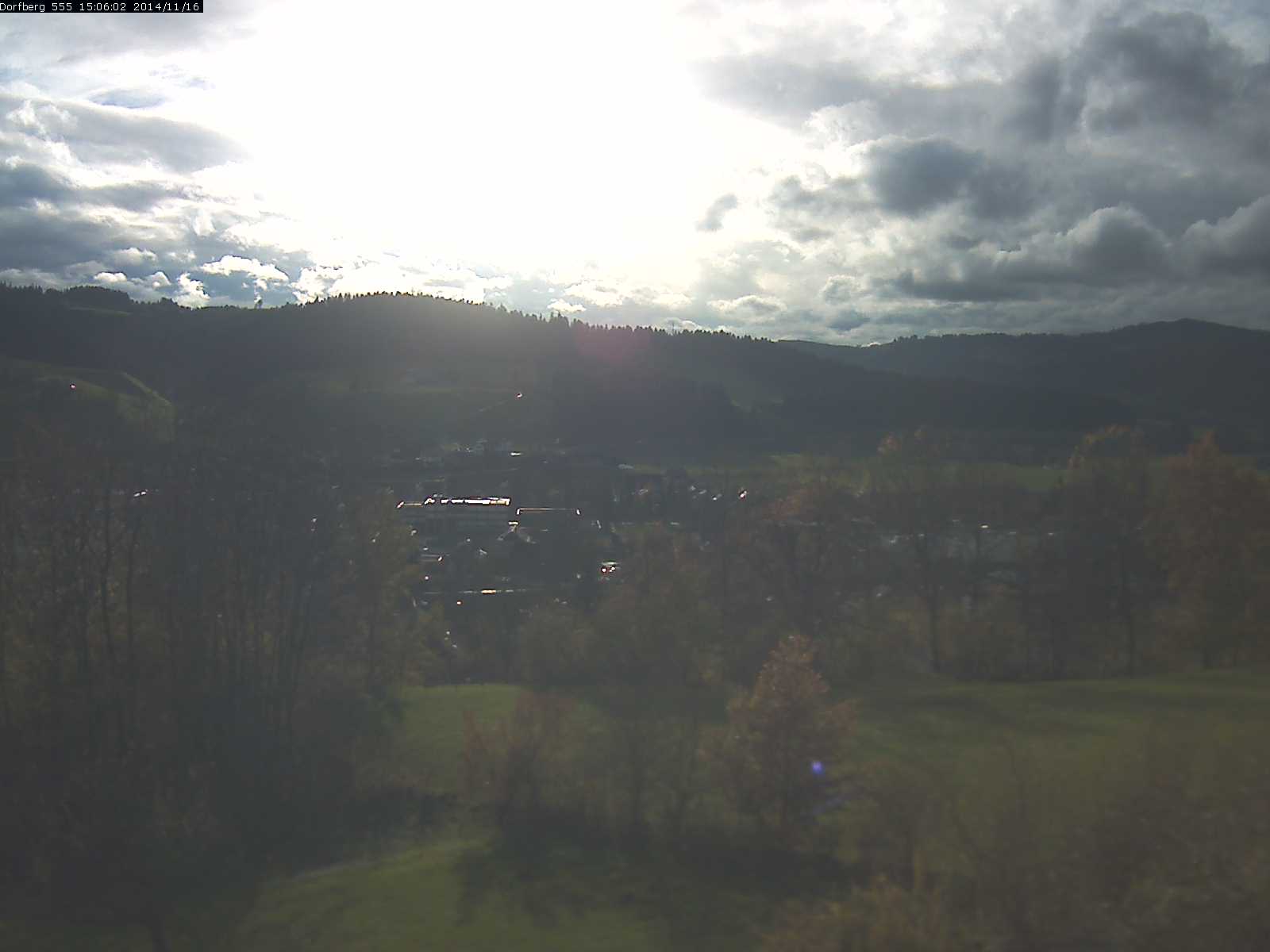 Webcam-Bild: Aussicht vom Dorfberg in Langnau 20141116-150601