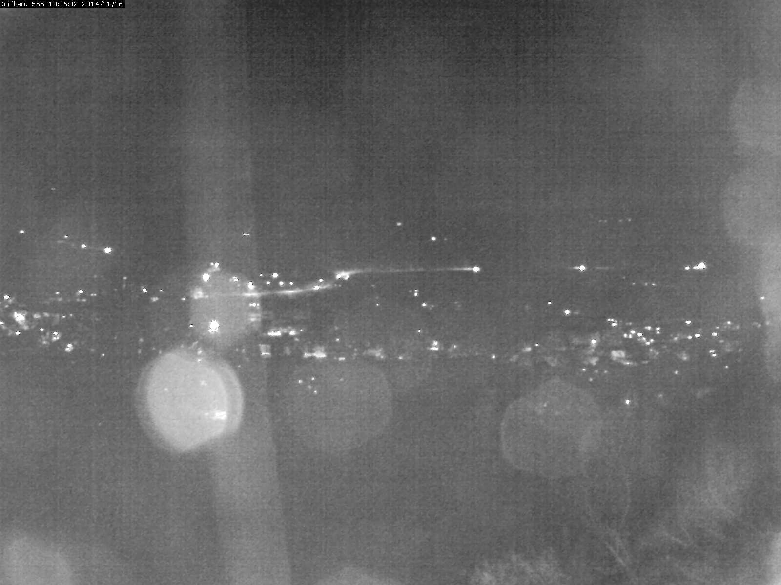 Webcam-Bild: Aussicht vom Dorfberg in Langnau 20141116-180601