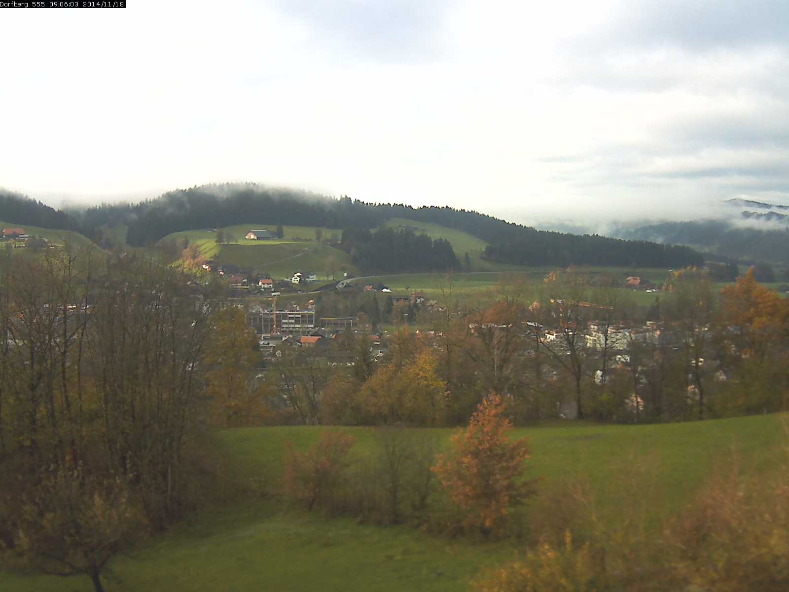 Webcam-Bild: Aussicht vom Dorfberg in Langnau 20141118-090601