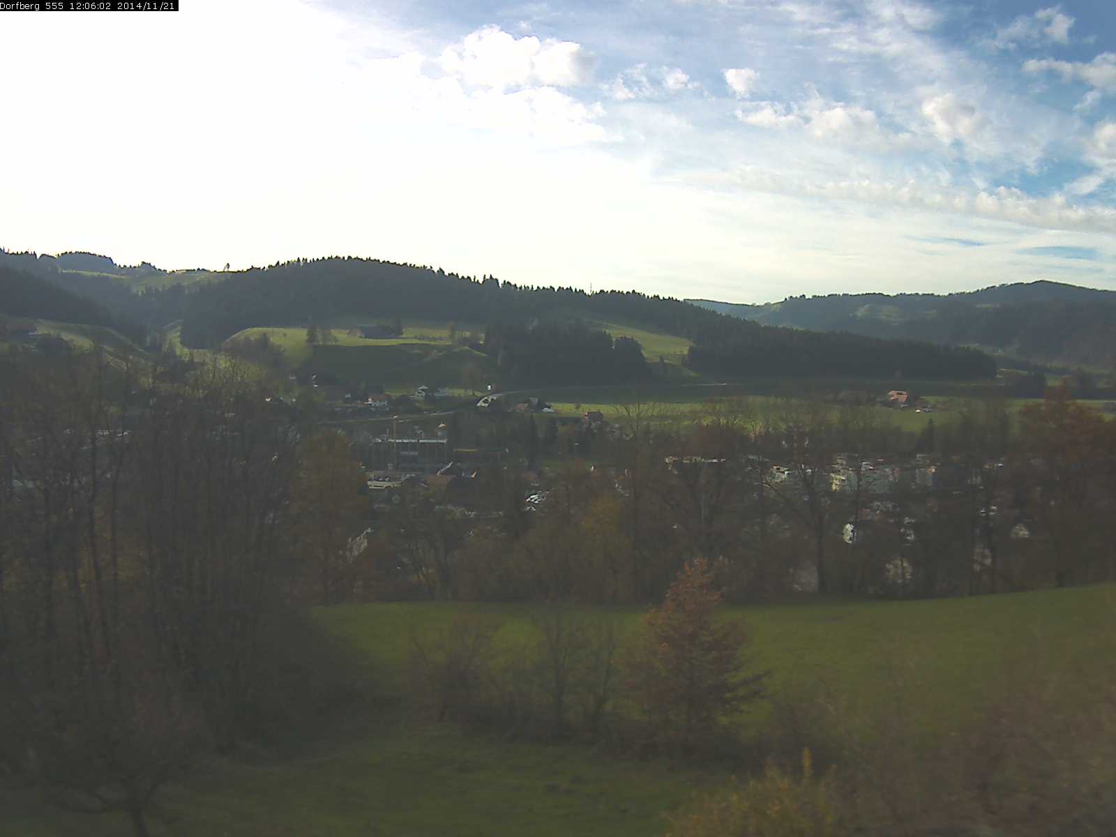 Webcam-Bild: Aussicht vom Dorfberg in Langnau 20141121-120601