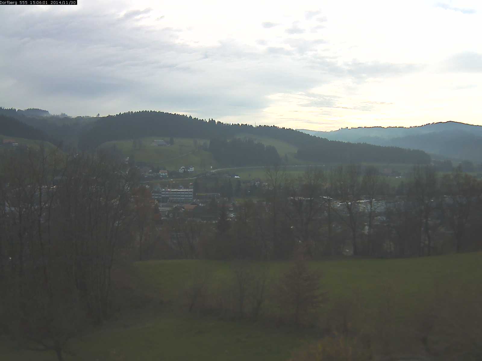 Webcam-Bild: Aussicht vom Dorfberg in Langnau 20141130-150601