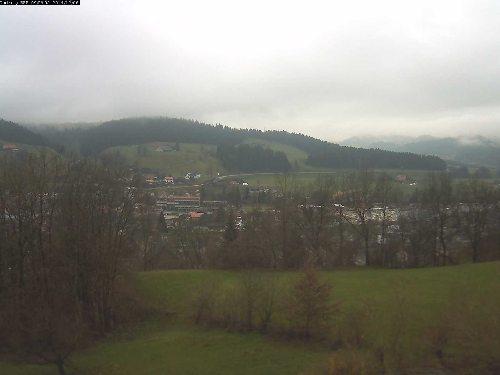Webcam-Bild: Aussicht vom Dorfberg in Langnau 20141206-090601