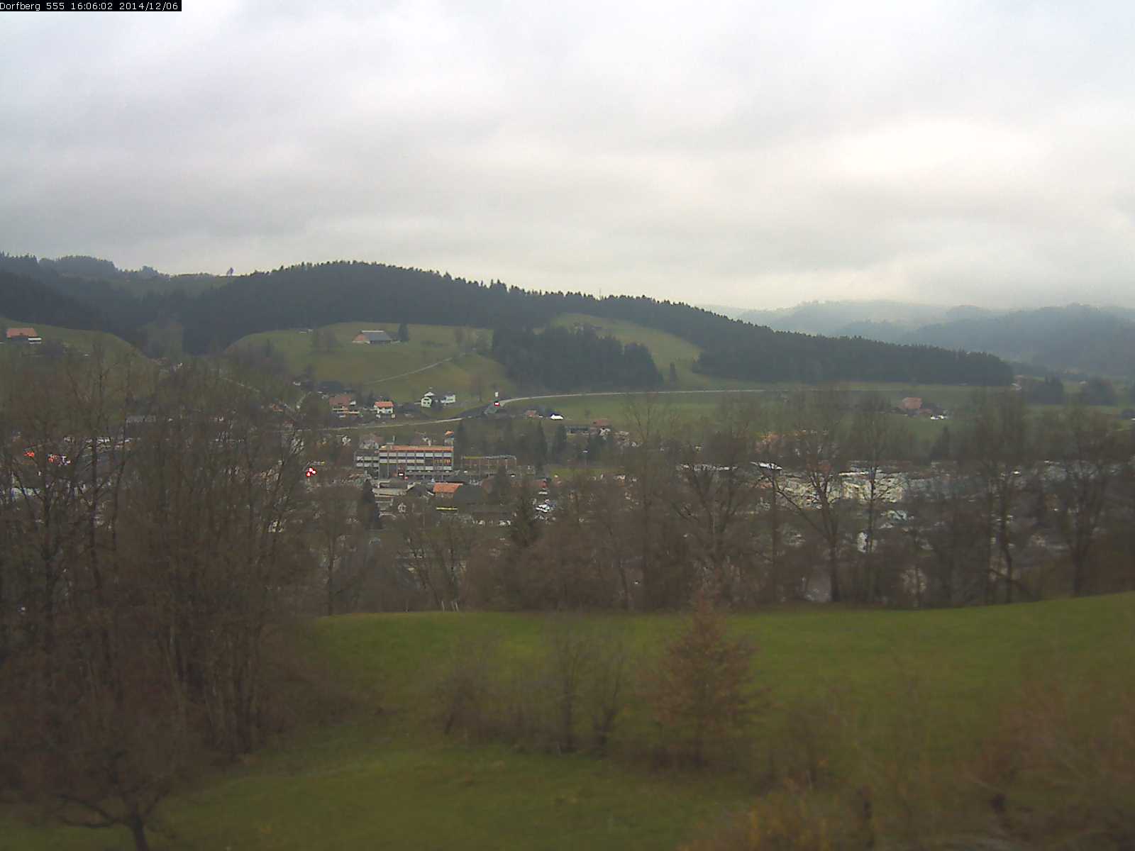 Webcam-Bild: Aussicht vom Dorfberg in Langnau 20141206-160601