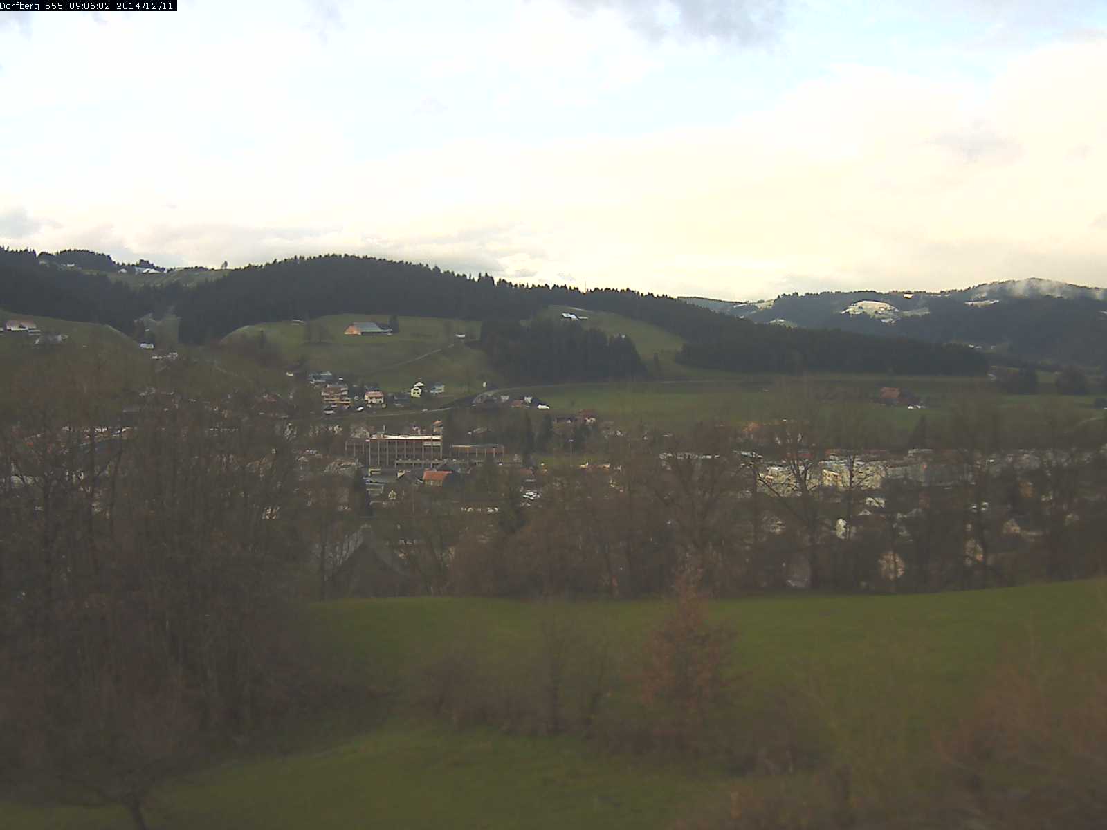 Webcam-Bild: Aussicht vom Dorfberg in Langnau 20141211-090601