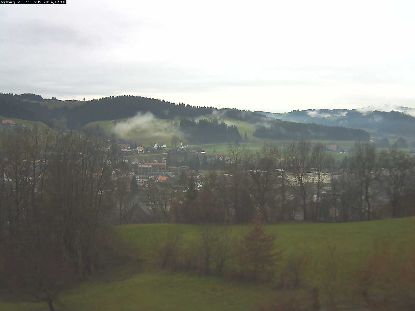 Webcam-Bild: Aussicht vom Dorfberg in Langnau 20141218-150601