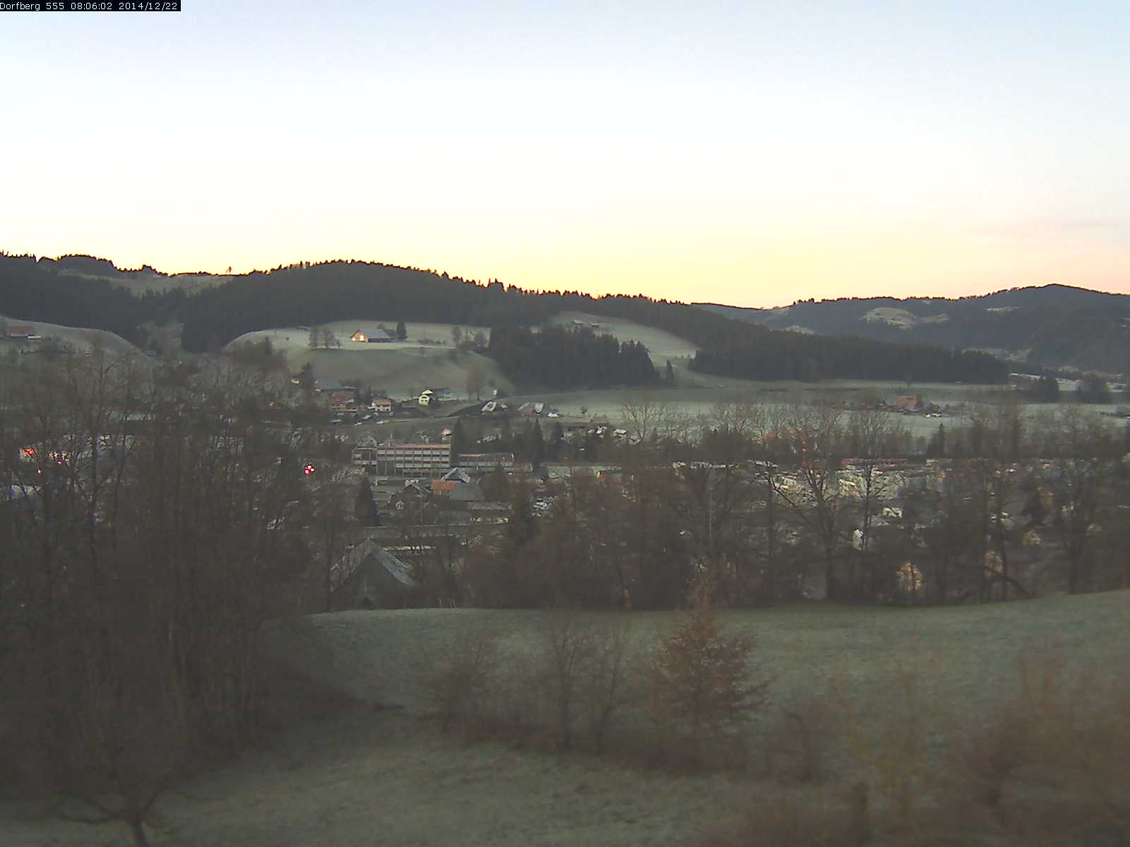 Webcam-Bild: Aussicht vom Dorfberg in Langnau 20141222-080601