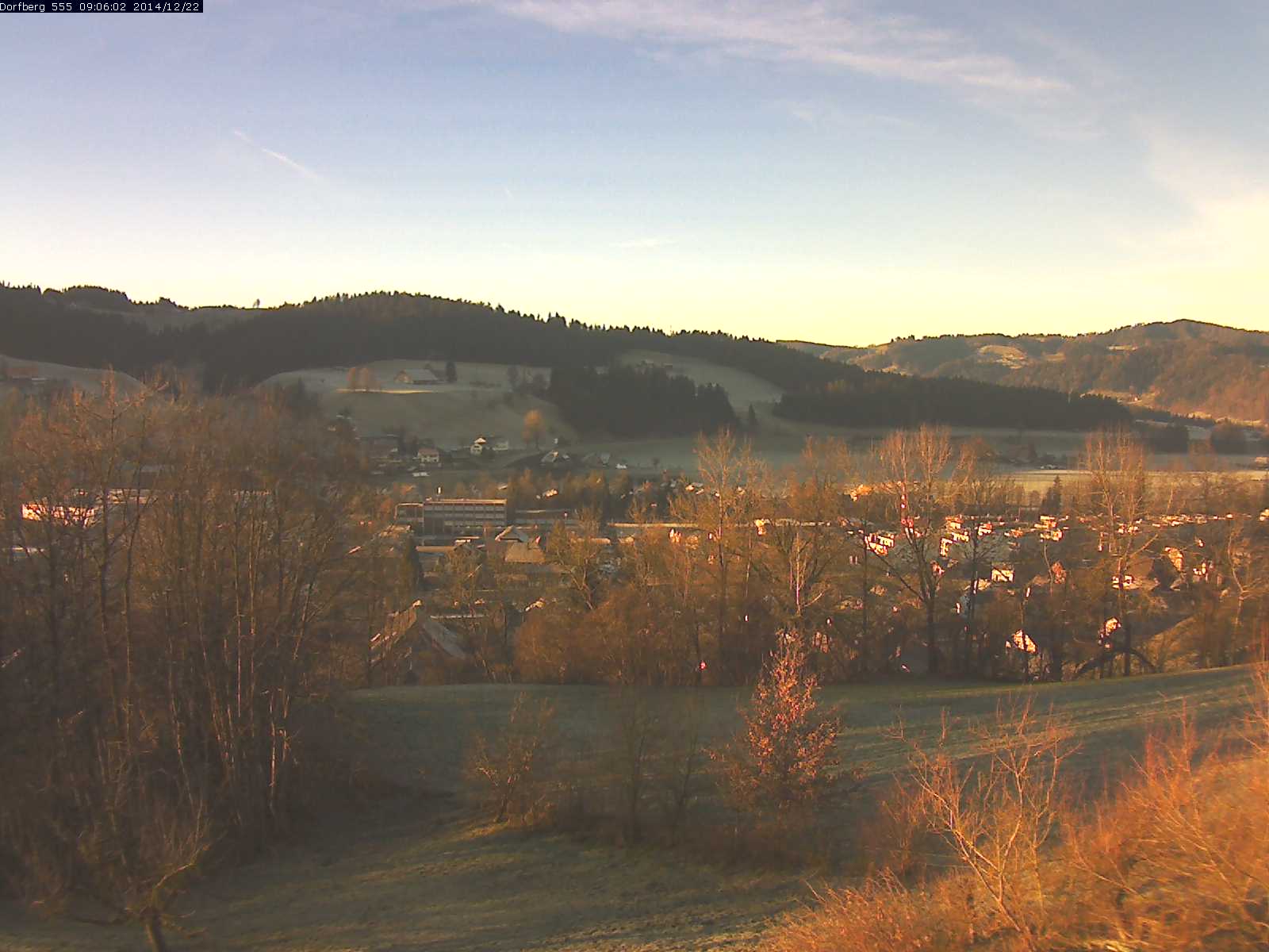 Webcam-Bild: Aussicht vom Dorfberg in Langnau 20141222-090601