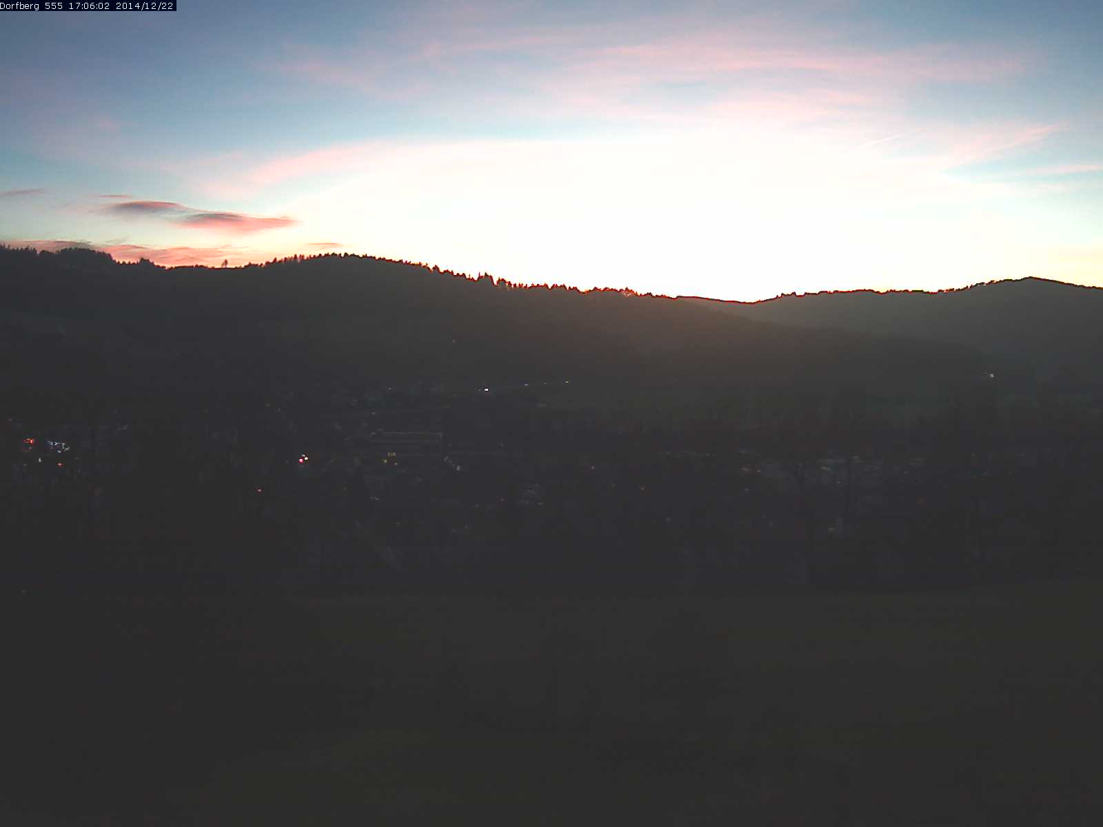 Webcam-Bild: Aussicht vom Dorfberg in Langnau 20141222-170601