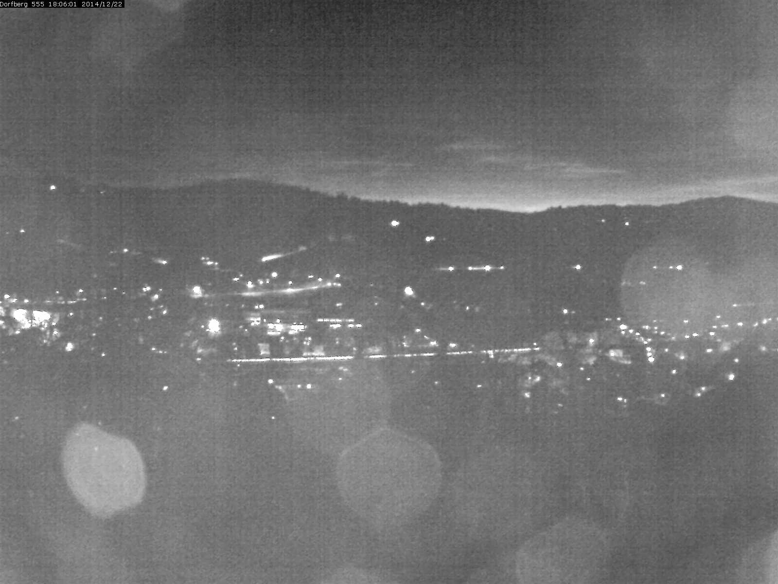 Webcam-Bild: Aussicht vom Dorfberg in Langnau 20141222-180601