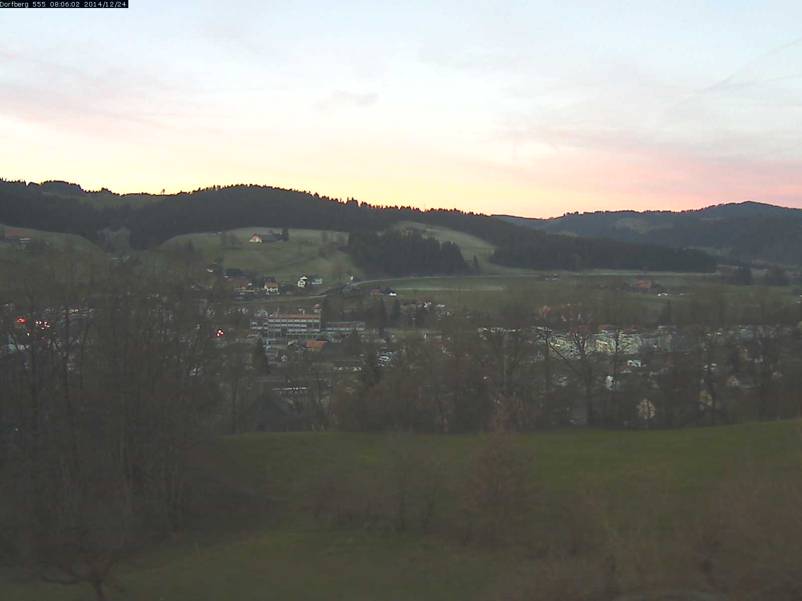 Webcam-Bild: Aussicht vom Dorfberg in Langnau 20141224-080601
