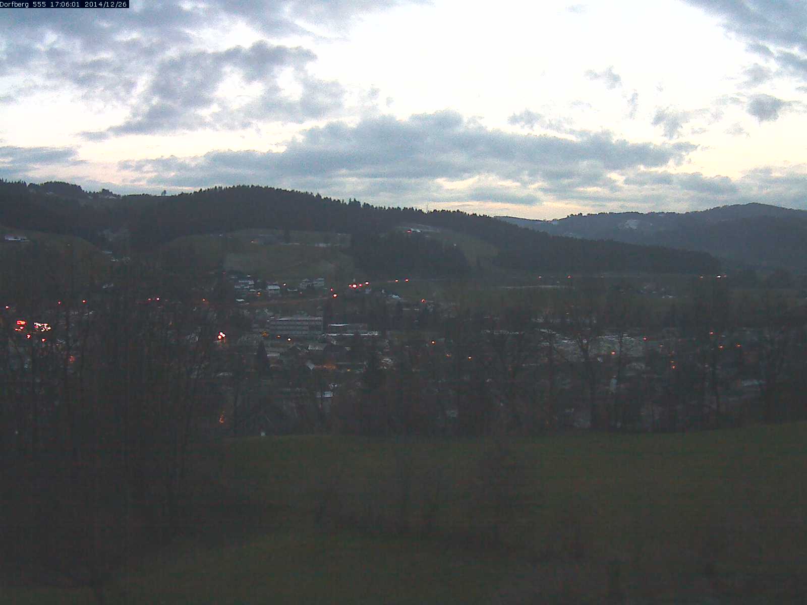 Webcam-Bild: Aussicht vom Dorfberg in Langnau 20141226-170601