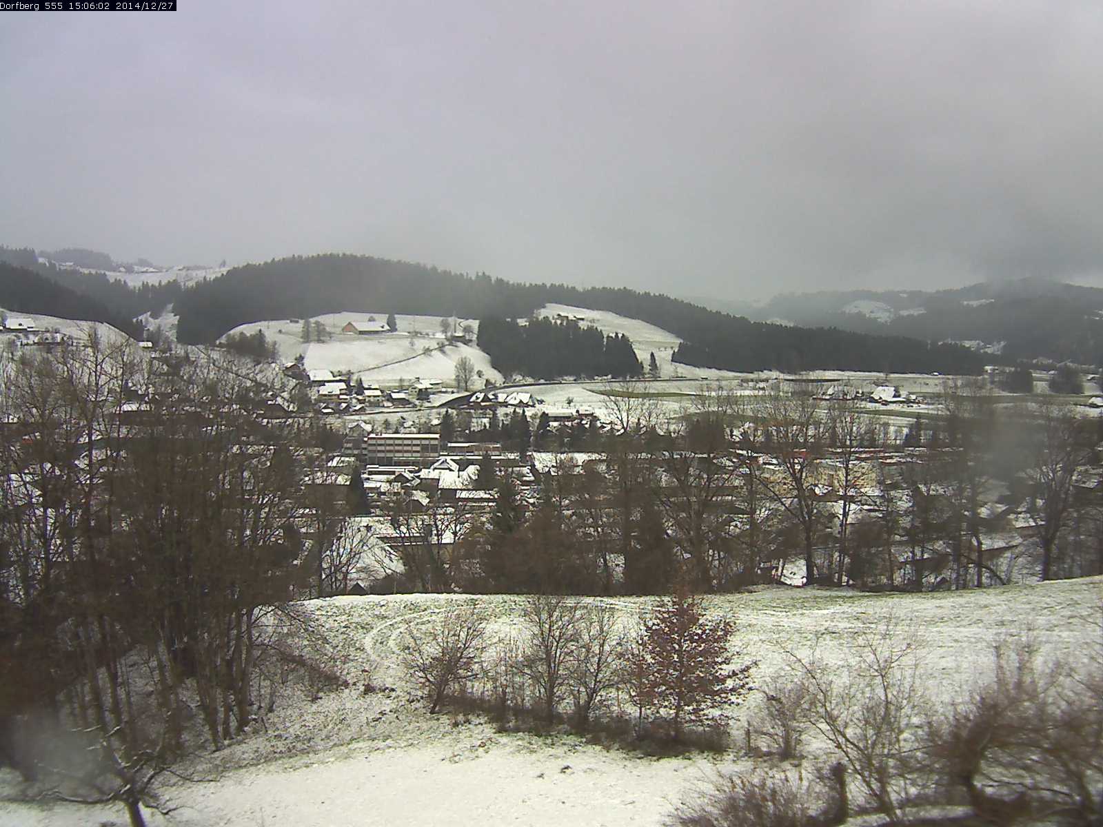 Webcam-Bild: Aussicht vom Dorfberg in Langnau 20141227-150601